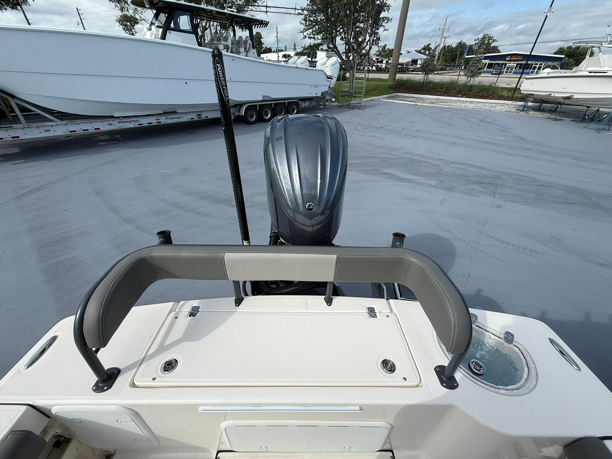 2024-sea-born-25fx-le-power-9826301-20250604064703237-1_XLARGE