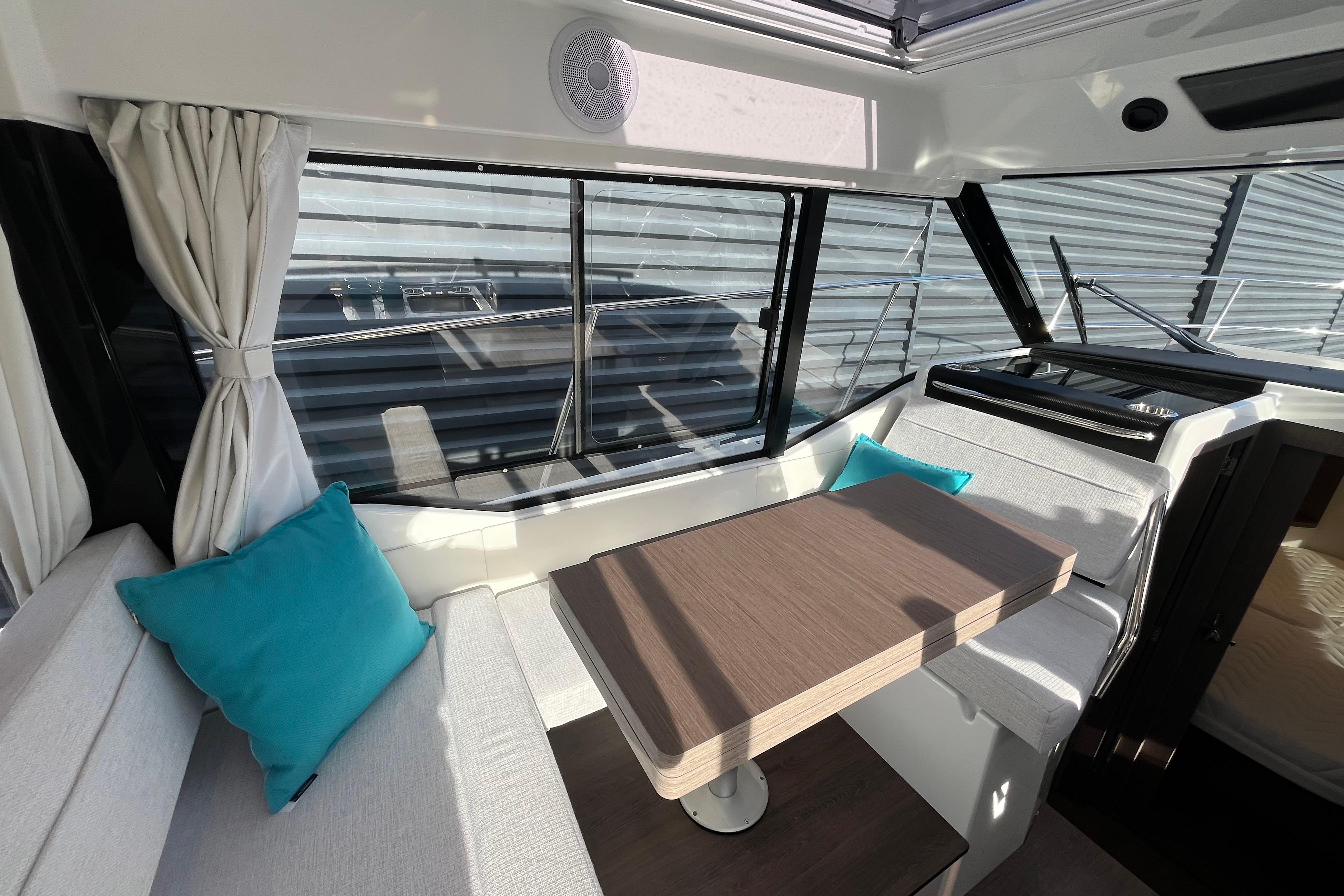 Jeanneau Merry Fisher 895 Serie 2