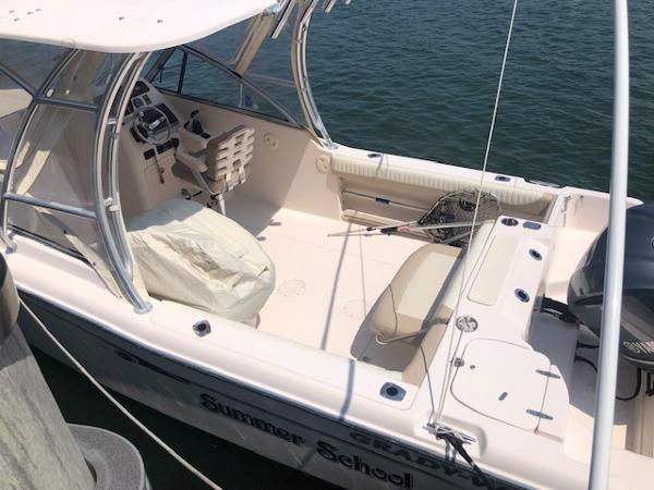 25' Grady-White, Listing Number 100917243, - Photo No. 2