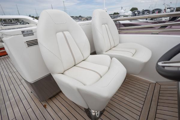 Princess Motor Yacht Sales - Used Princess F55