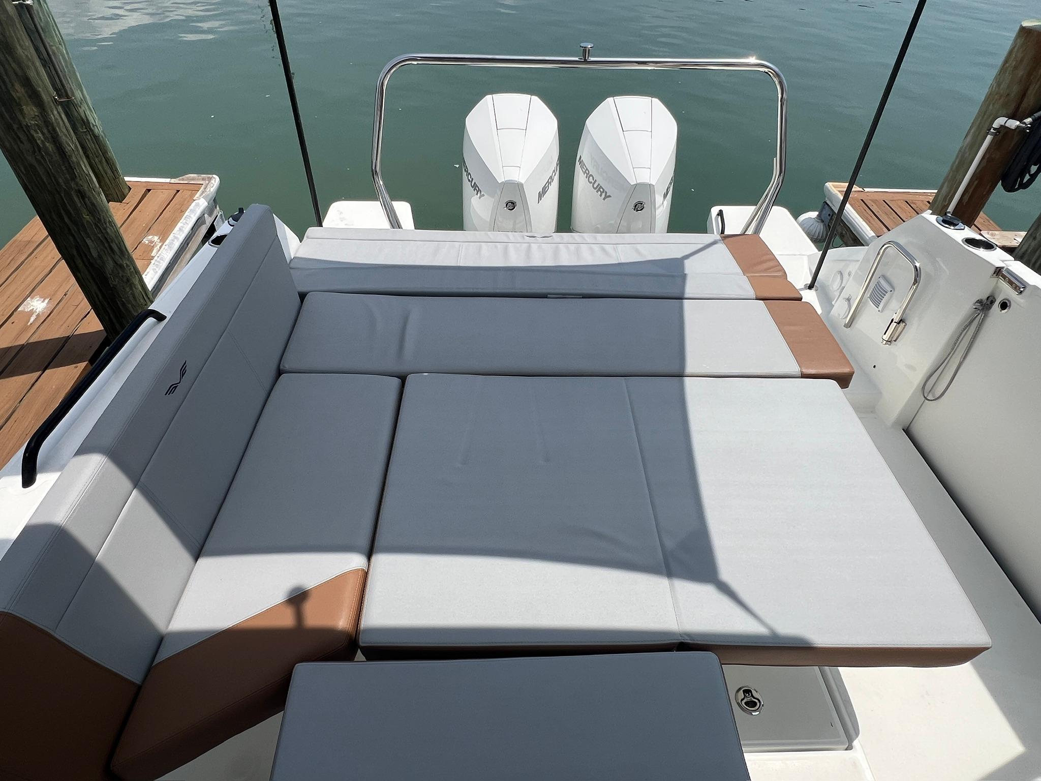 Yacht Photos Pics