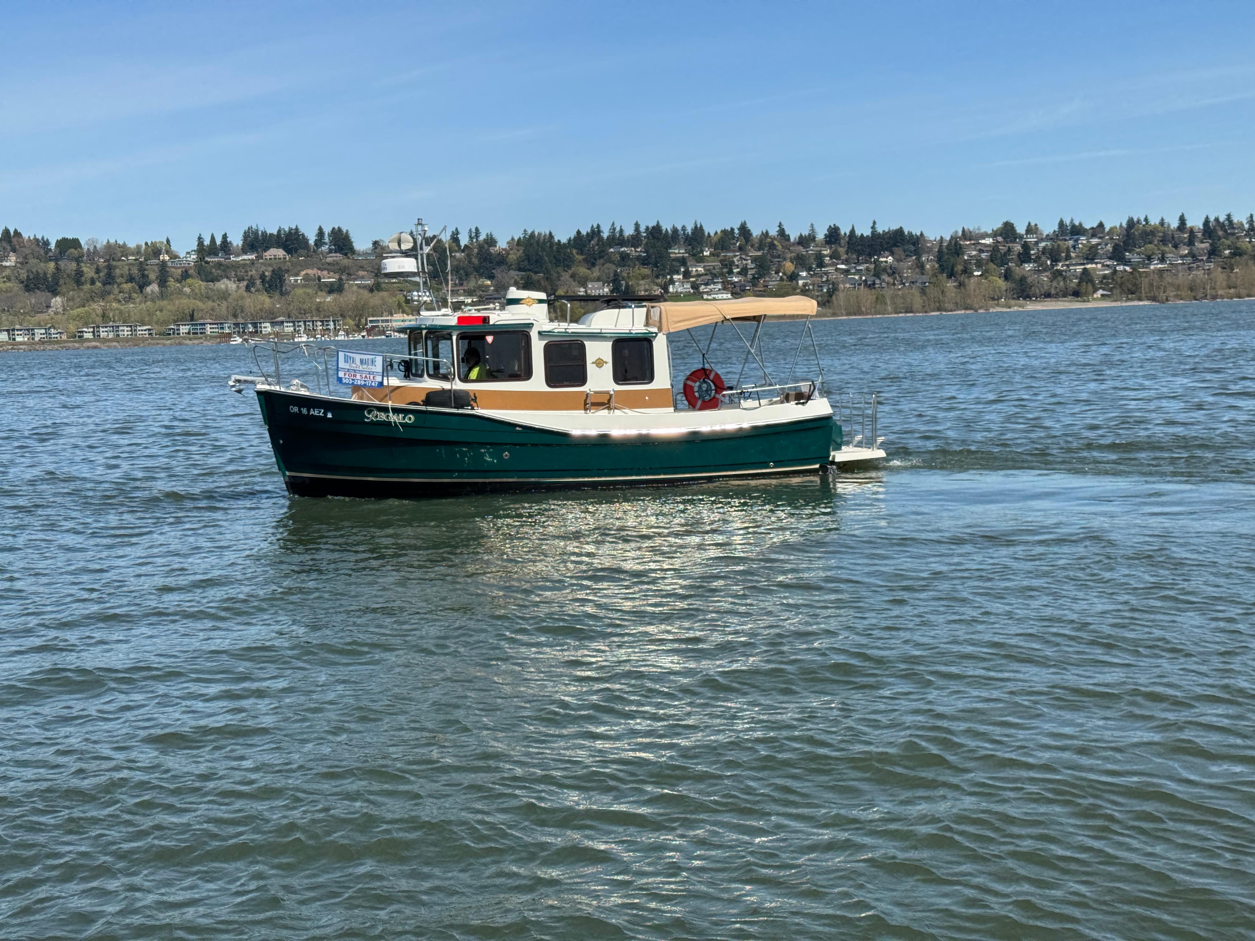 2015 Ranger Tugs R-25SC