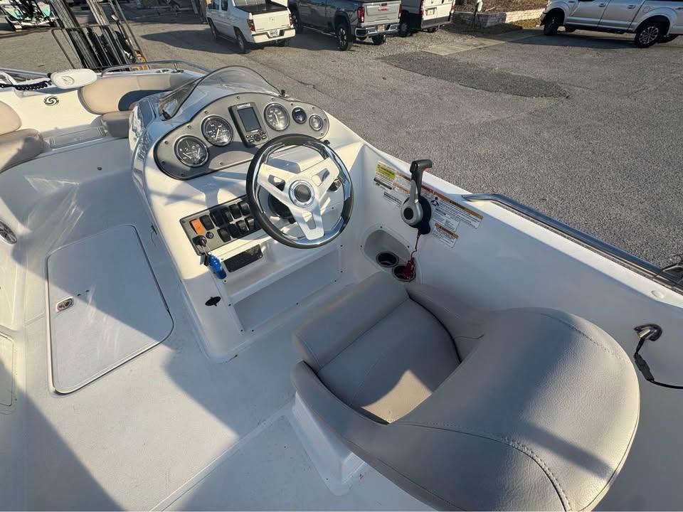 2018 Hurricane SS 232-5