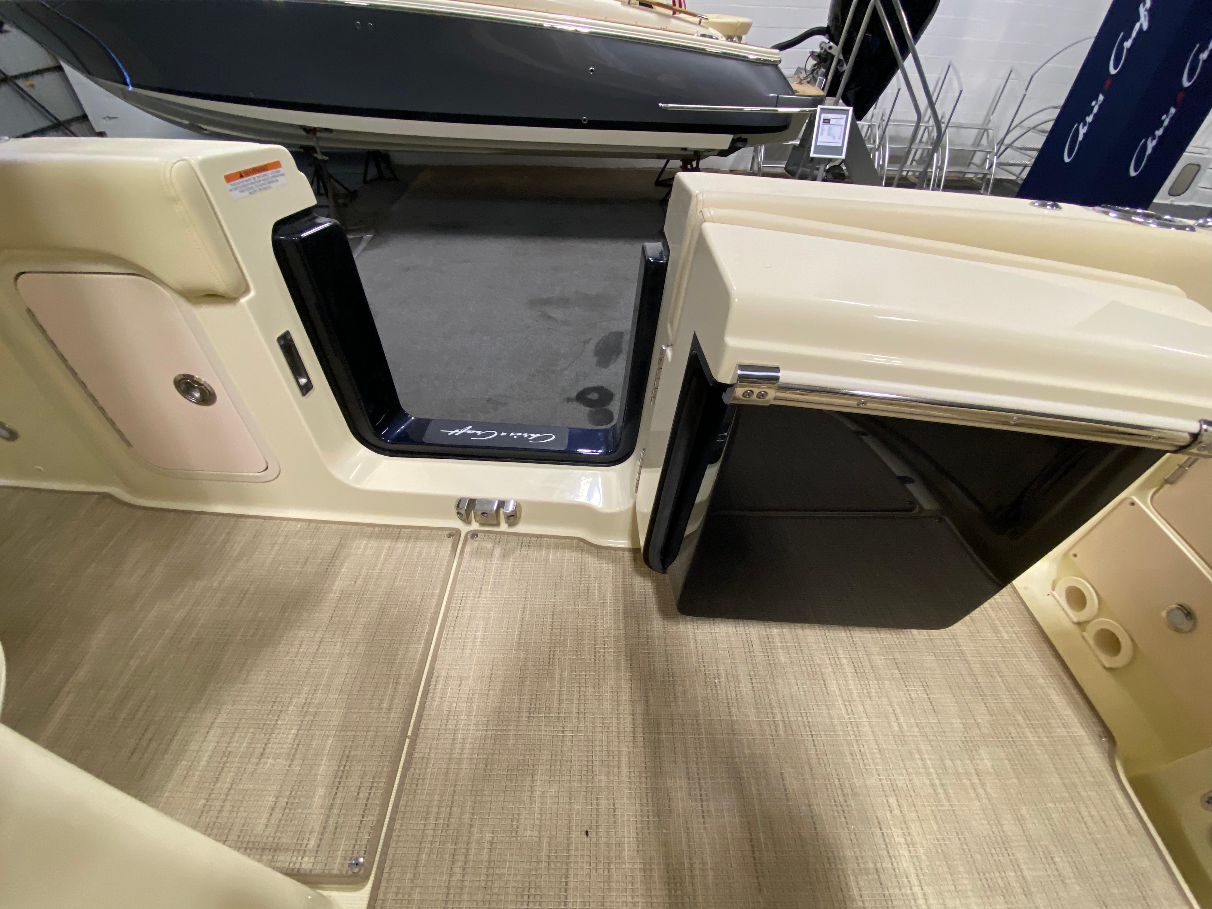 2026 Chris-Craft Catalina 28-11