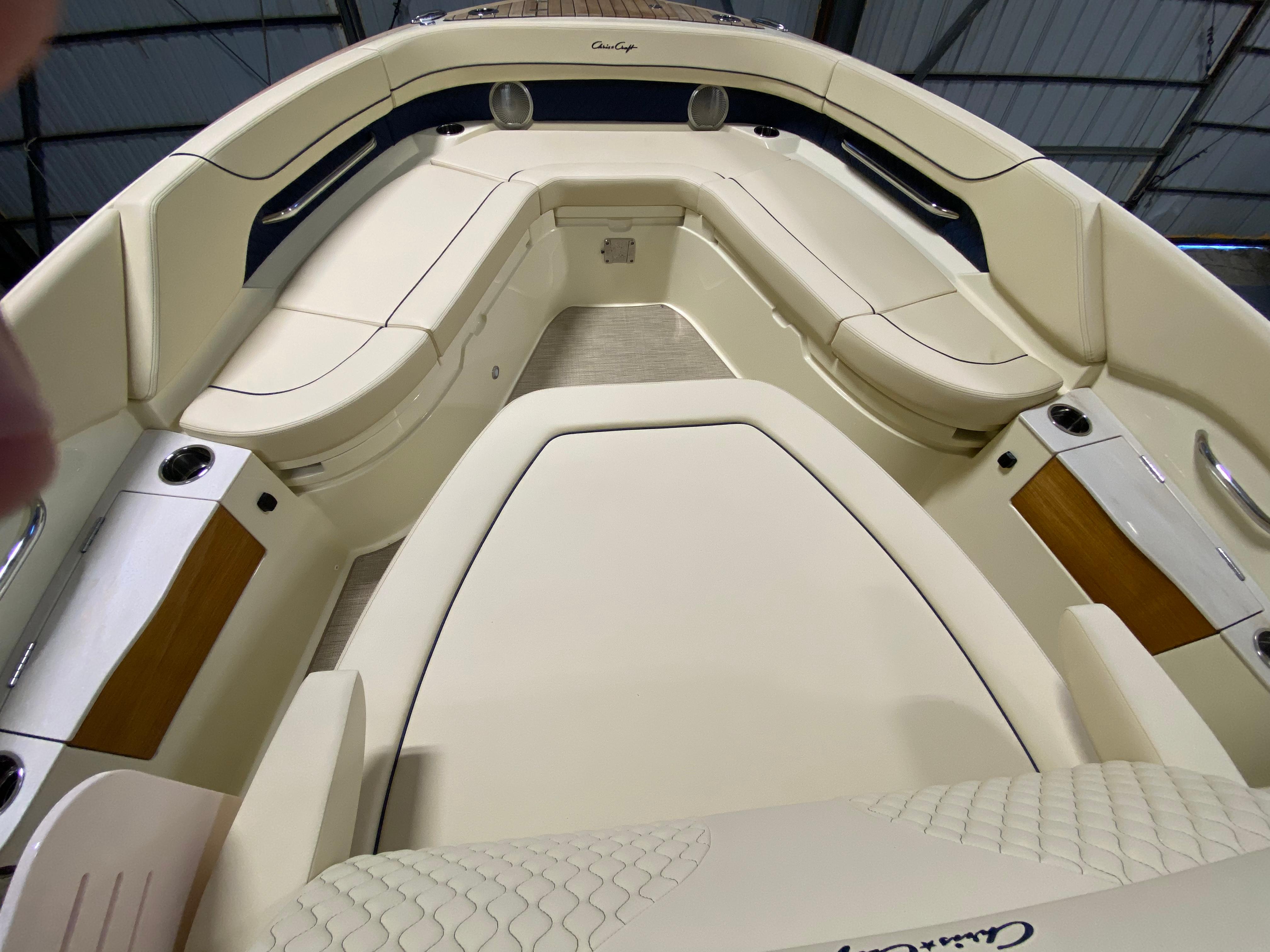 2026 Chris-Craft Catalina 28-17
