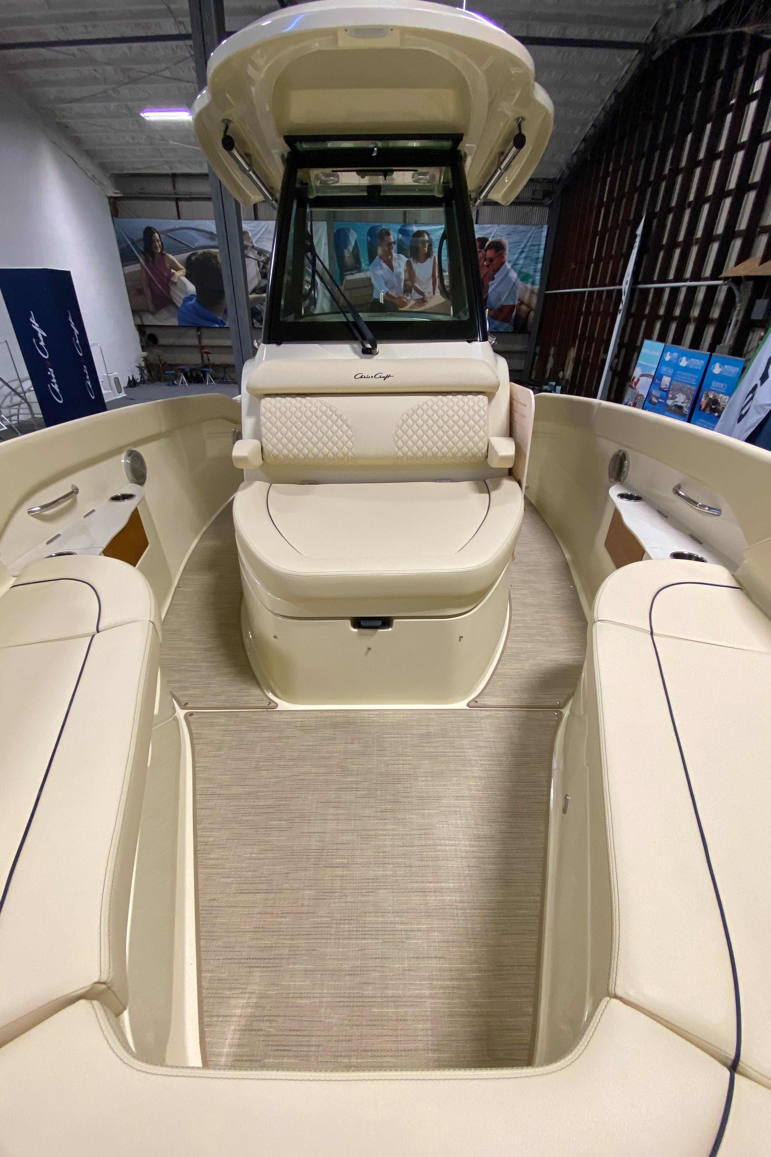 2026 Chris-Craft Catalina 28-18