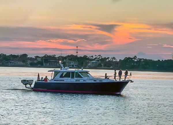 2017 Sabre 45 Salon Express