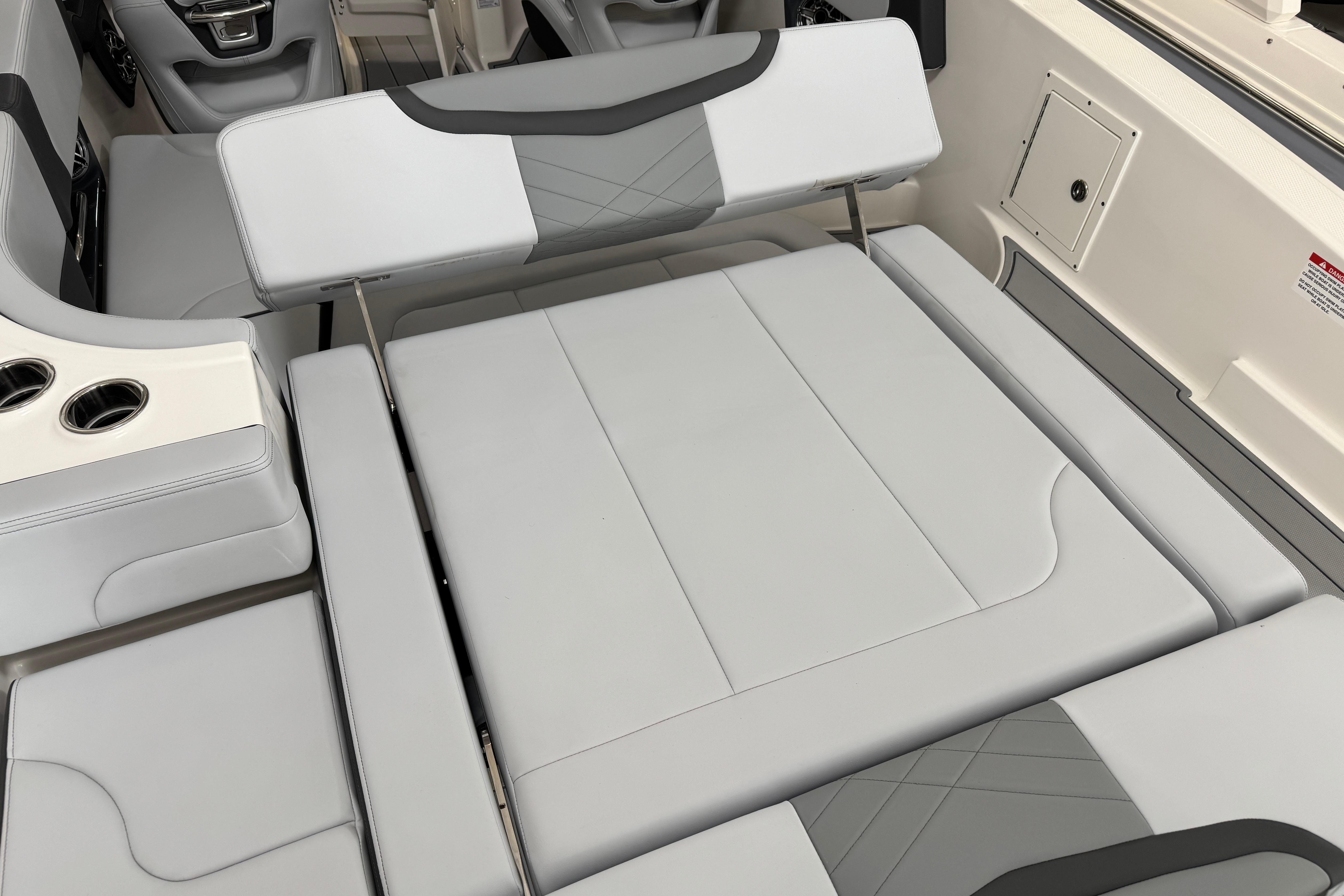 2026-chaparral-270-osx-power-10086330-20260218043911367-3