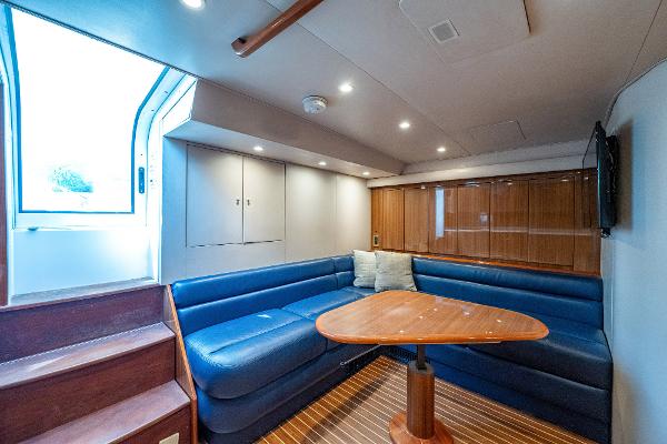 52' Viking, Listing Number 100905130, - Photo No. 5