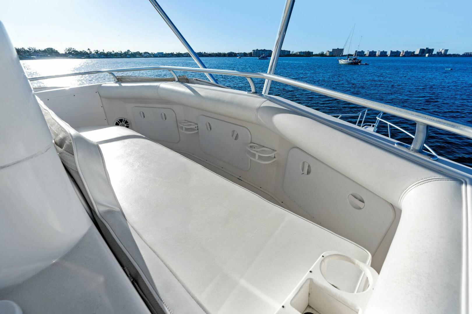 2005 Cabo 35 Flybridge 'Reel Estate'