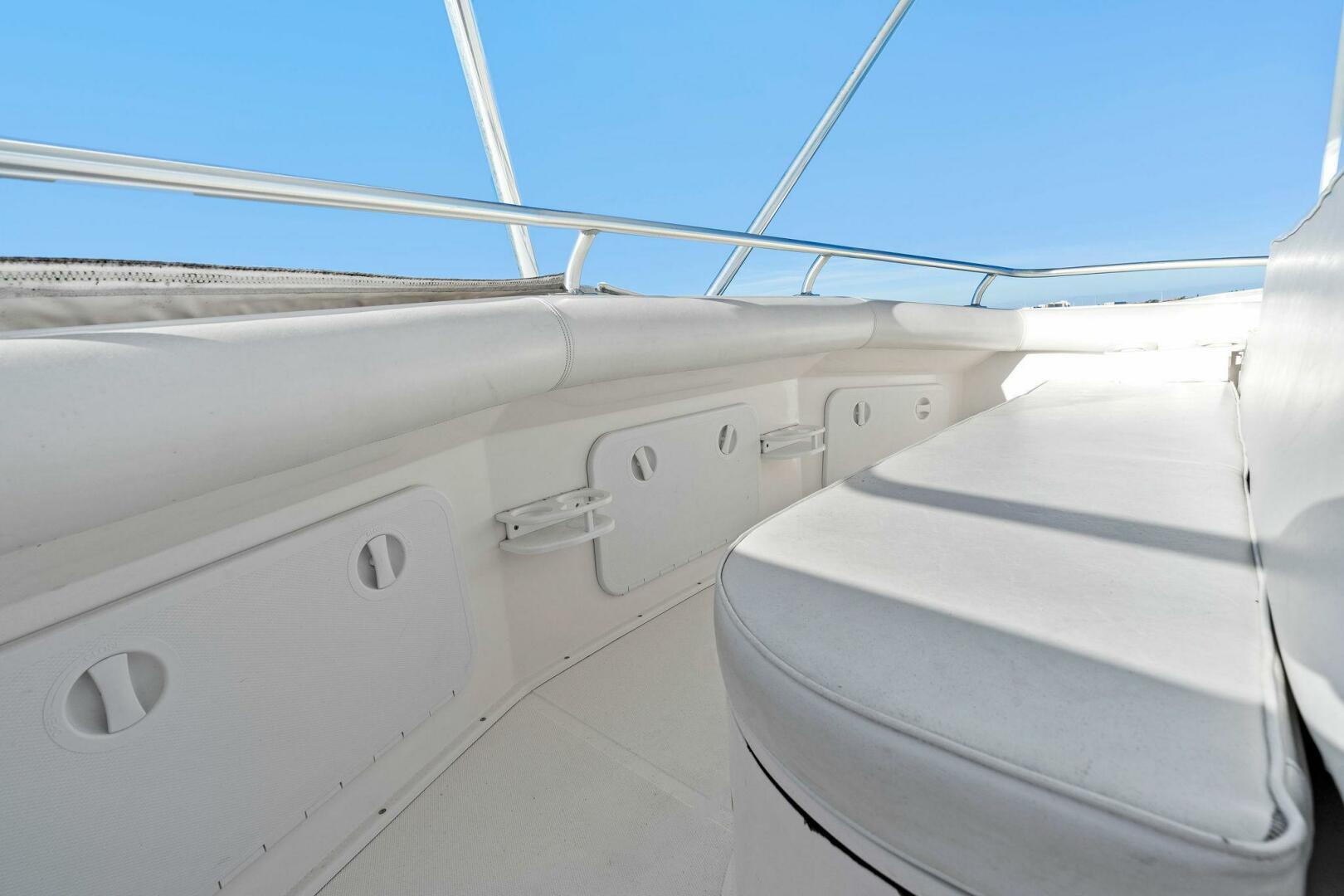 2005 Cabo 35 Flybridge 'Reel Estate'