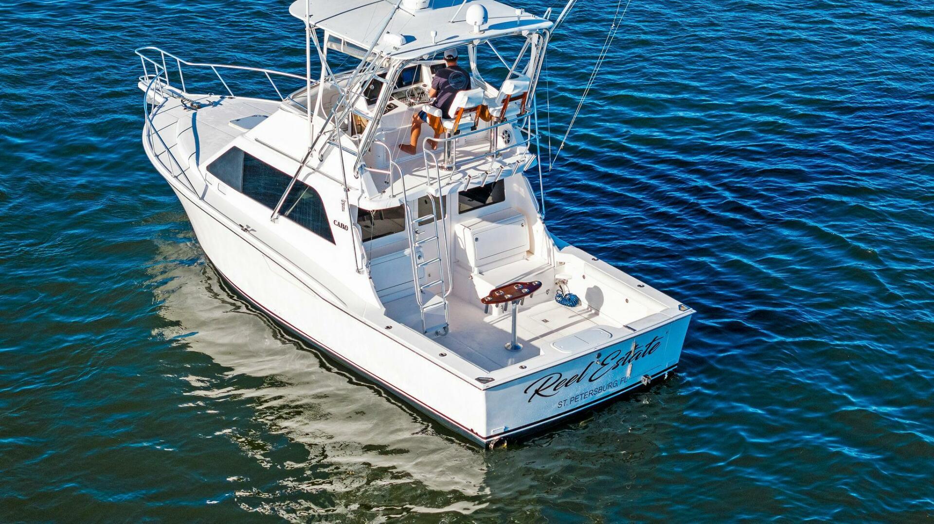 2005 Cabo 35 Flybridge 'Reel Estate'