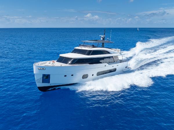 Photo of 2022 Azimut 82'