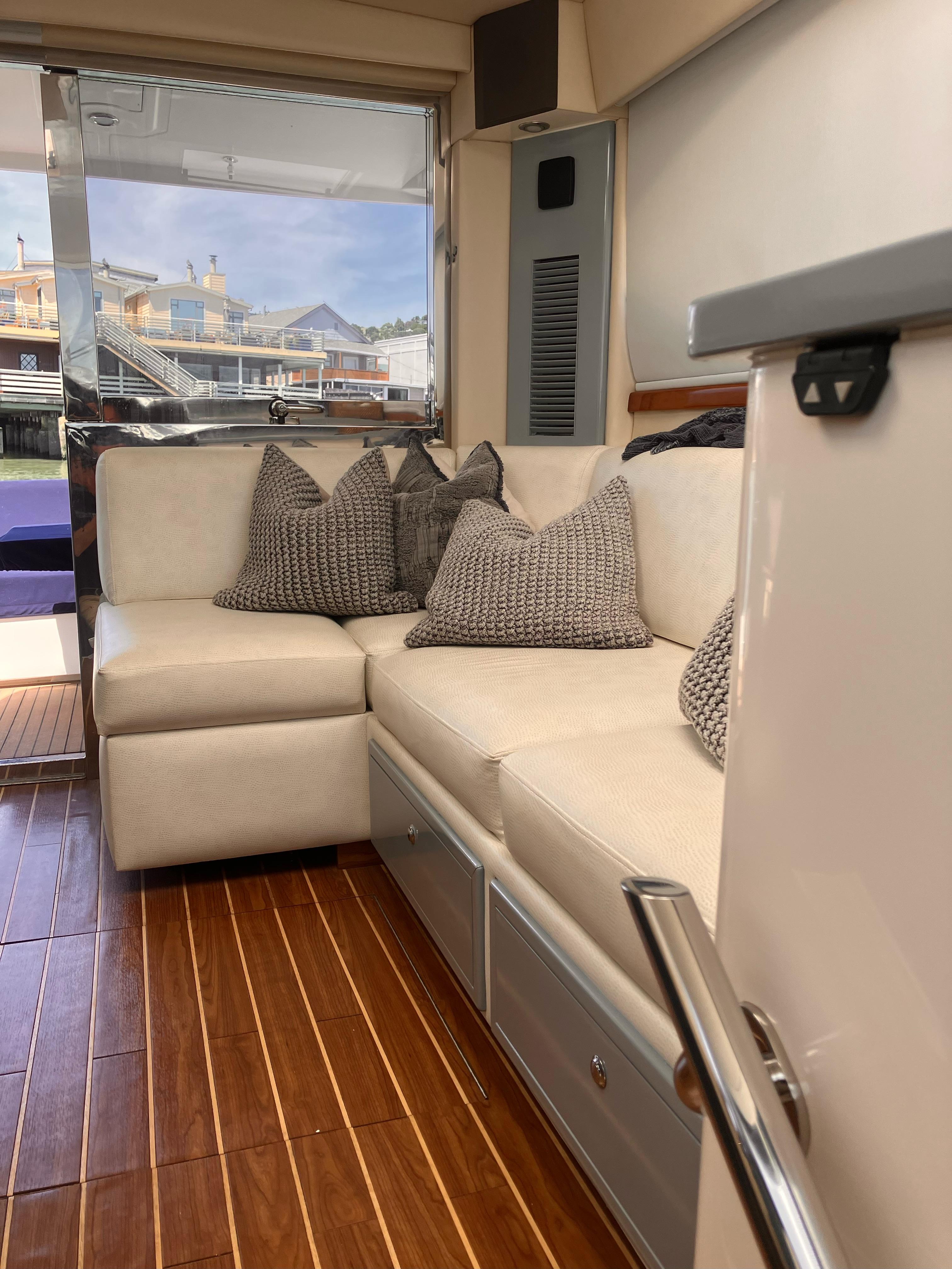 Riviera-3600 Sport Yacht 2007-Zatara CA-US-9786341 | Thumbnail