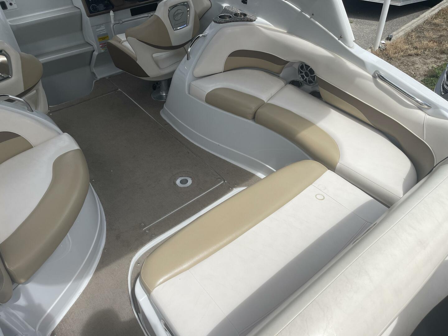 2013-crownline-286-sc-power-9856352-20250629092318653-1