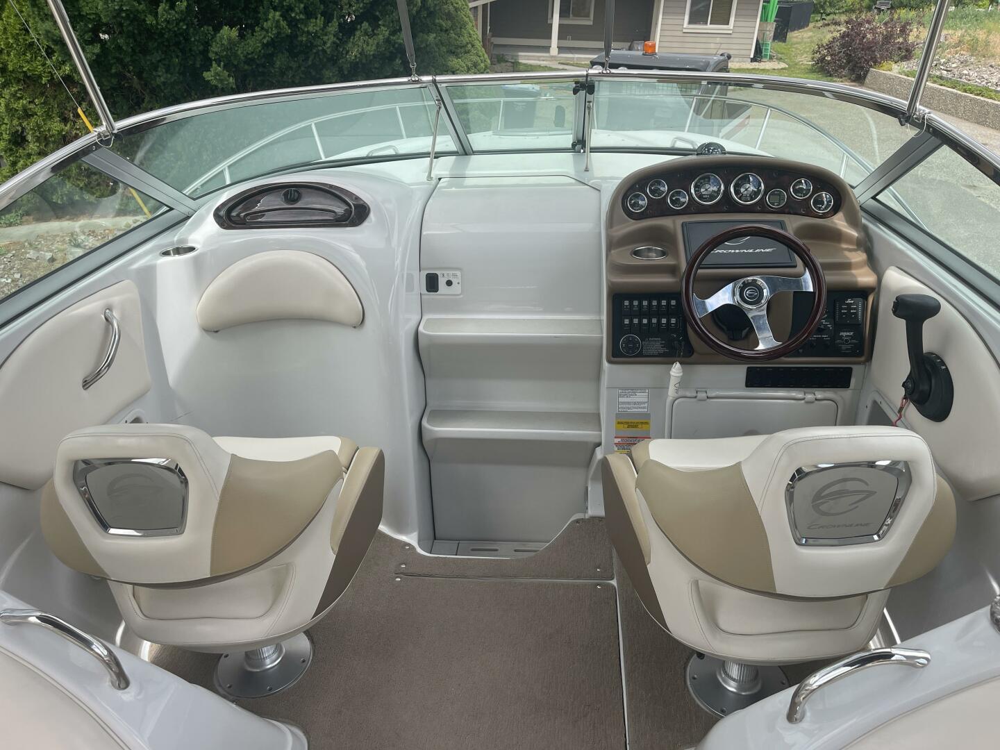 2013-crownline-286-sc-power-9856352-20250629092324998-1