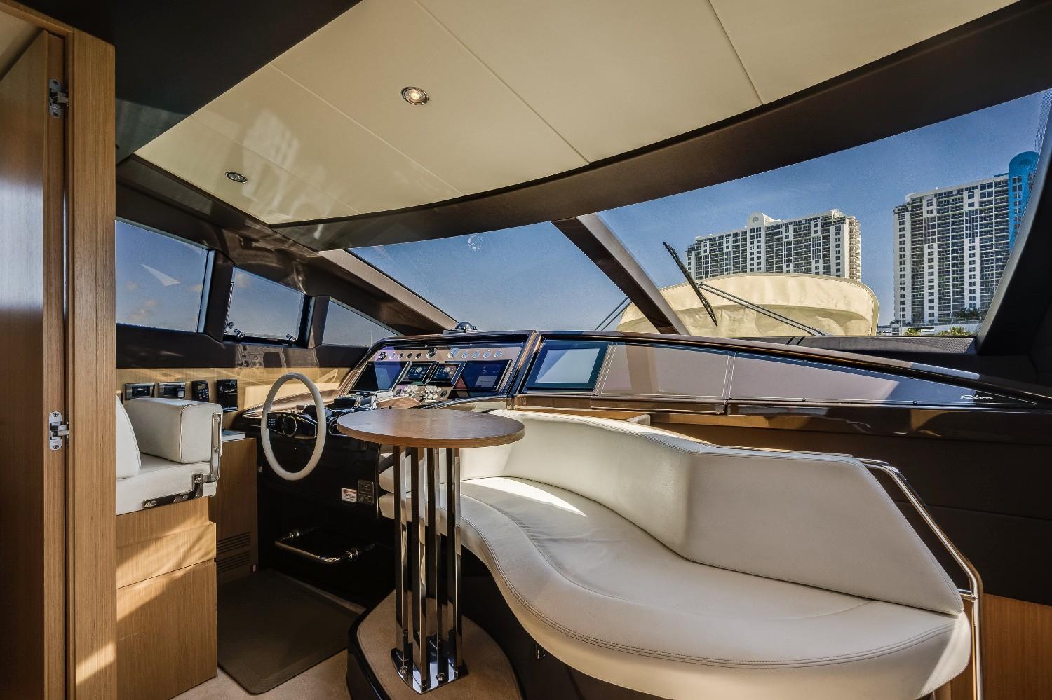 2012 Riva 75 Venere Namedropper