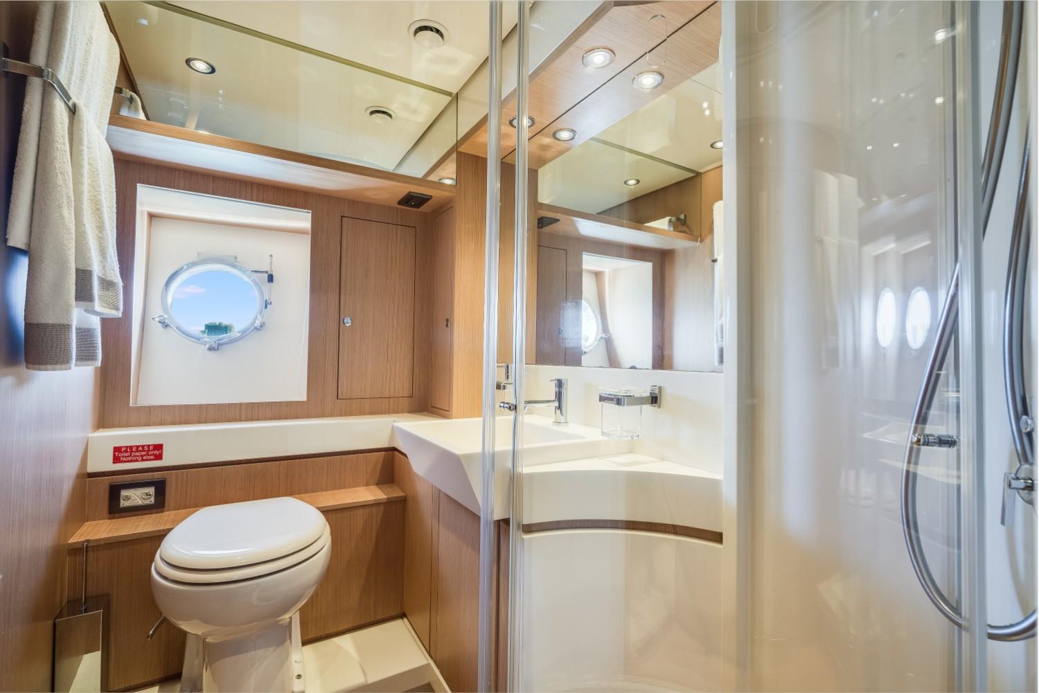 2012 Riva 75 Venere Namedropper