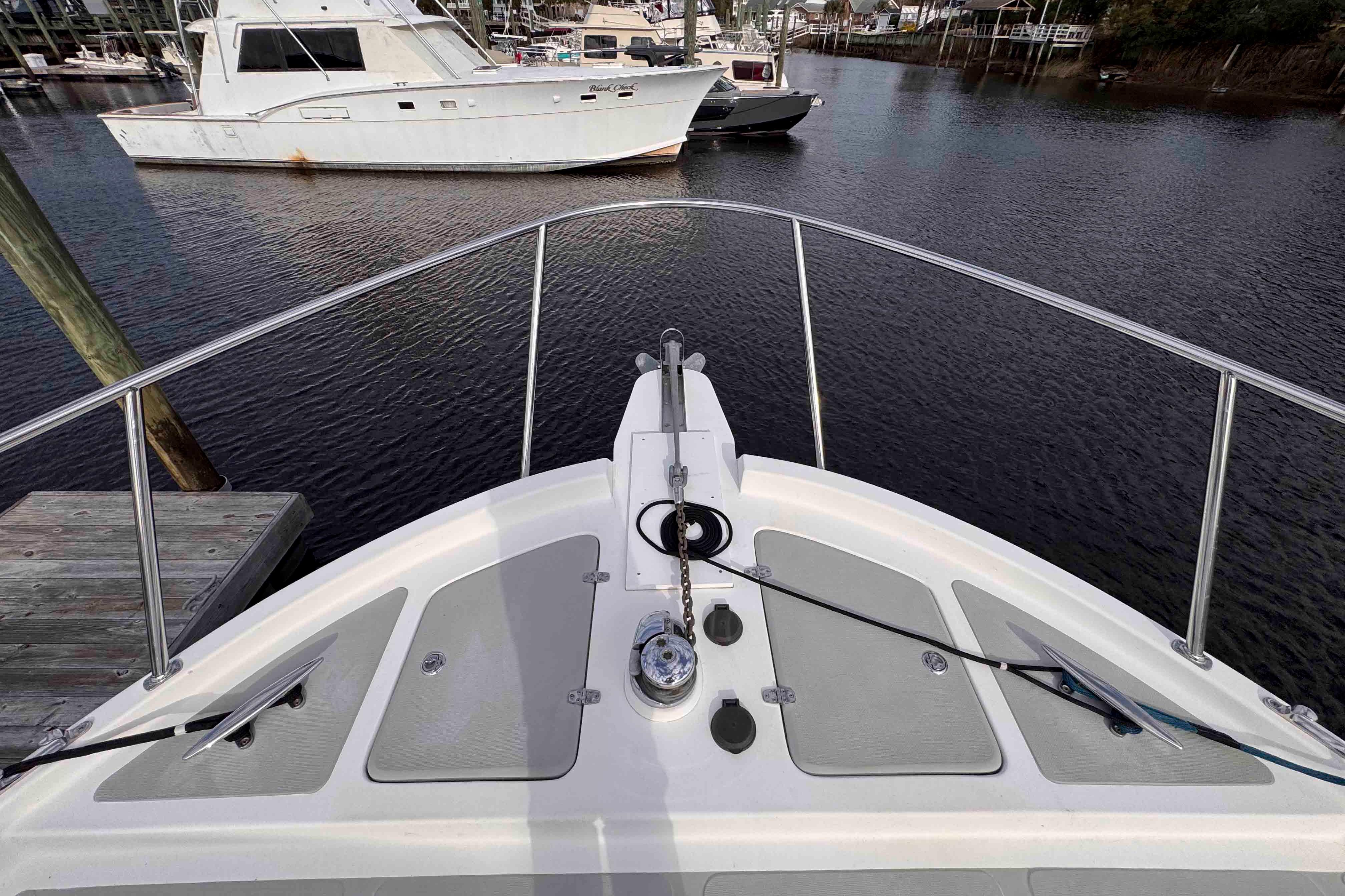 SC 10542 KB Knot 10 Yacht Sales SC 10542 KB Knot 10 Yacht Sales