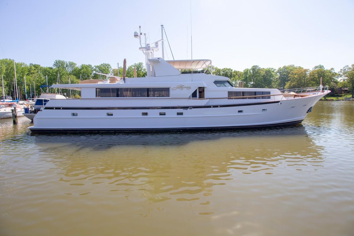 102 ft yacht for sale