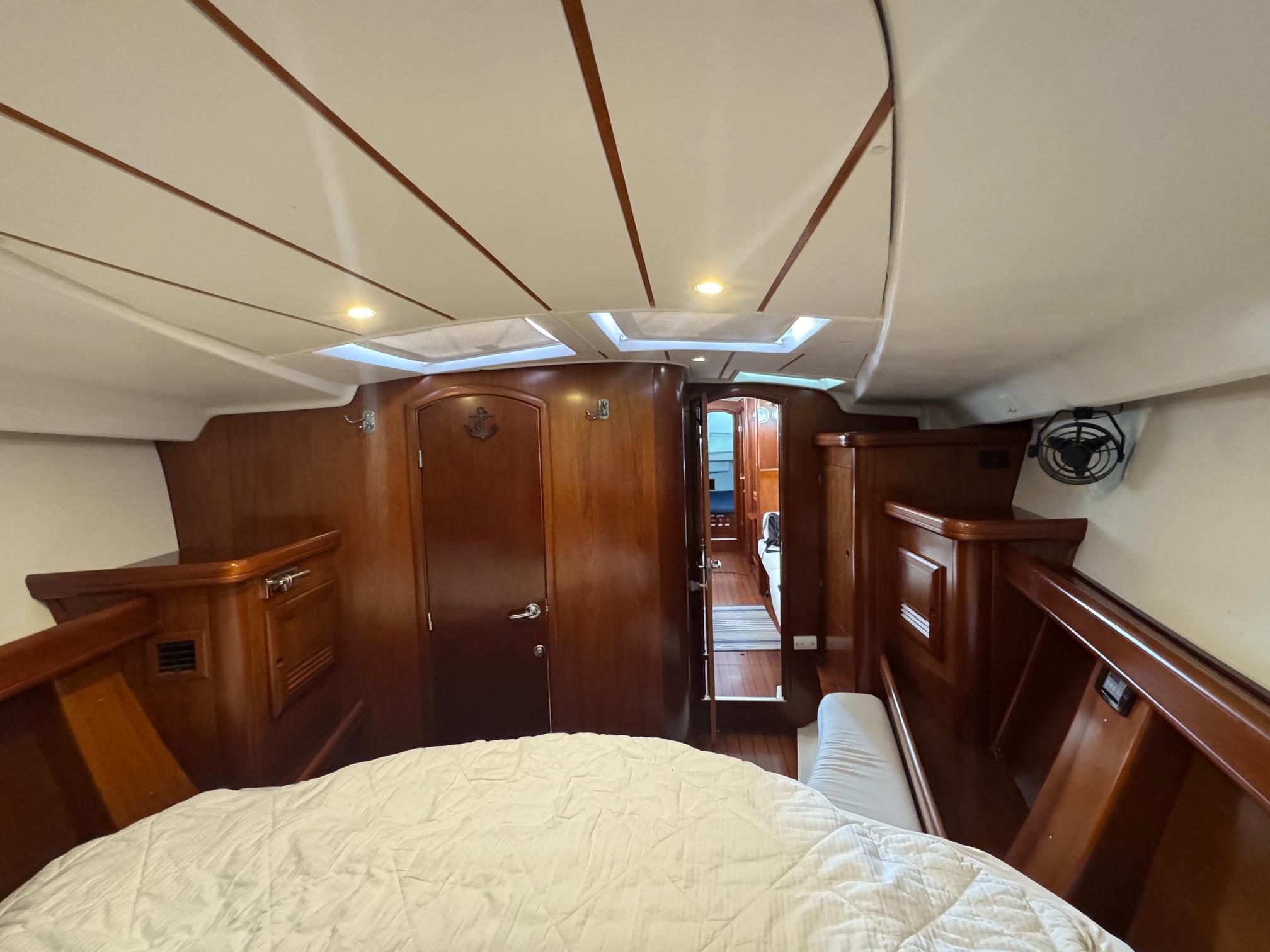 Yacht Photos Pics