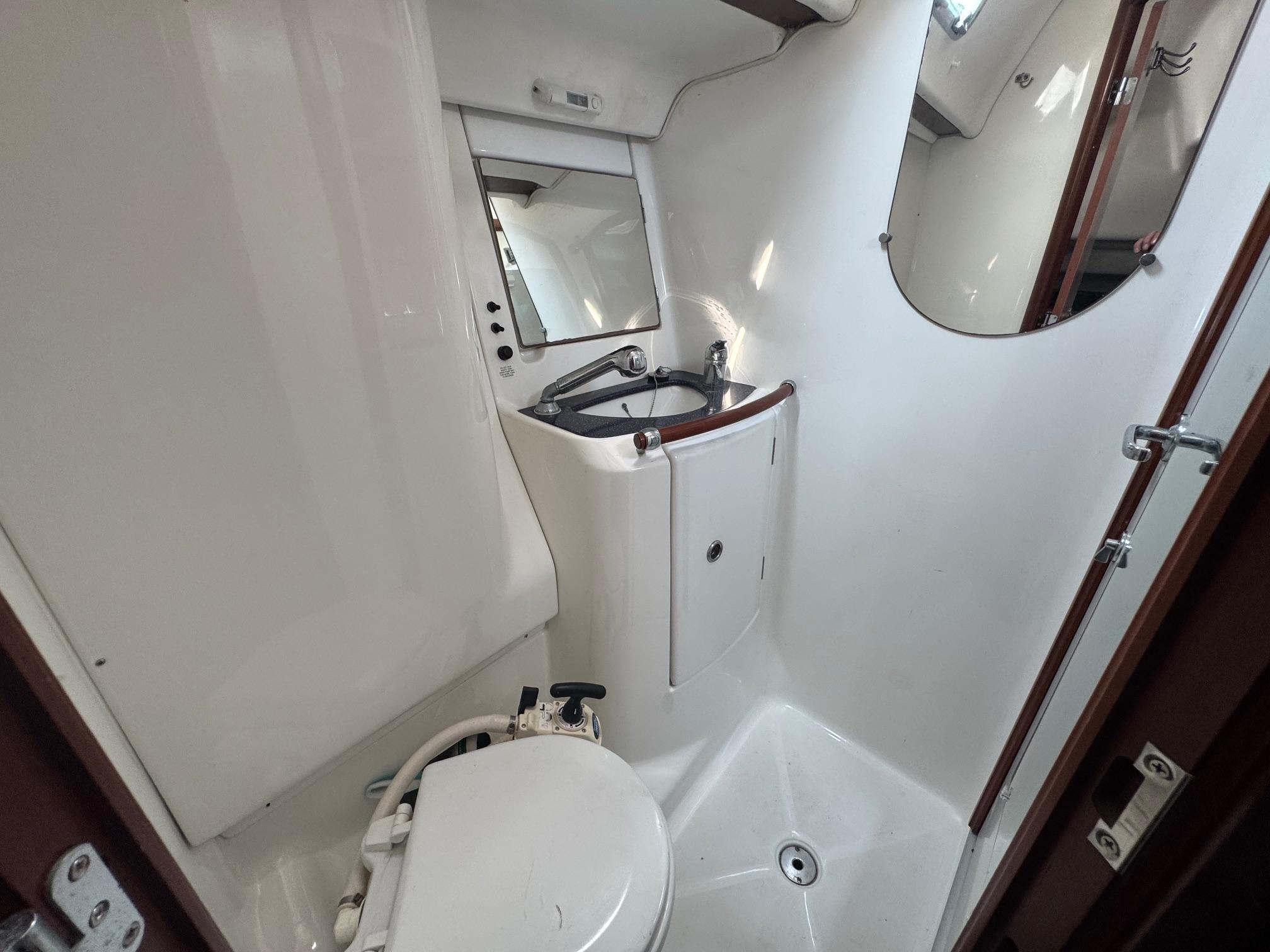 Yacht Photos Pics