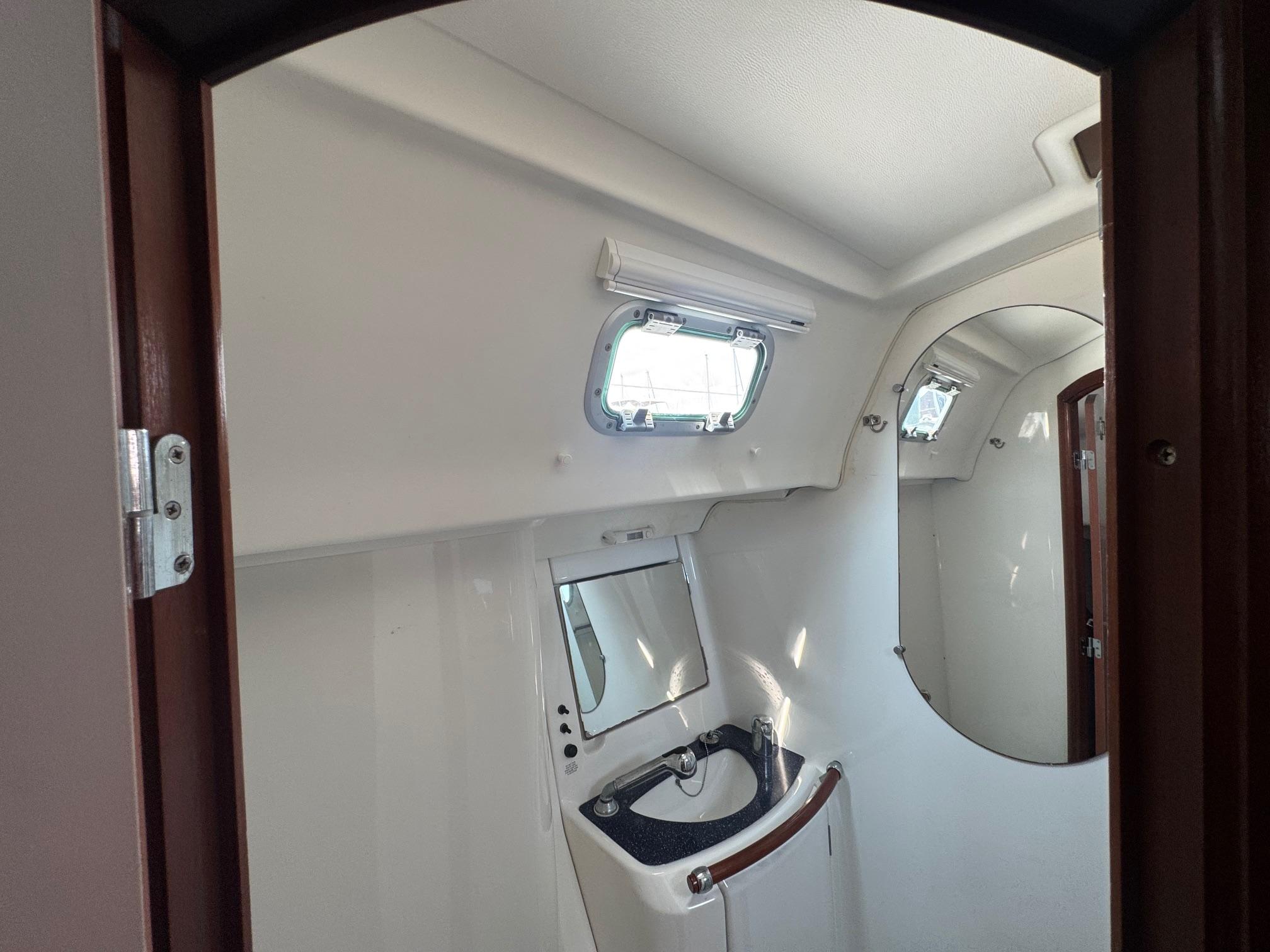 Yacht Photos Pics