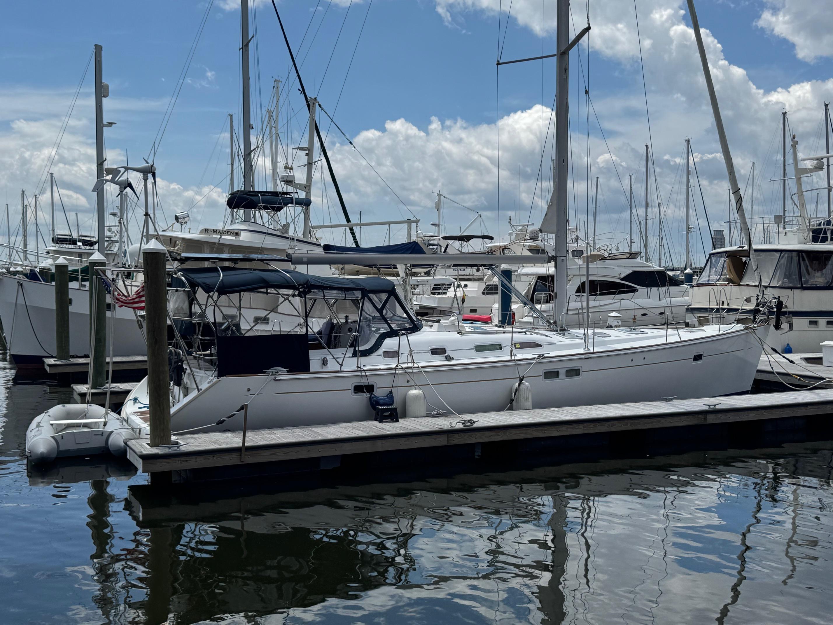 Yacht Photos Pics