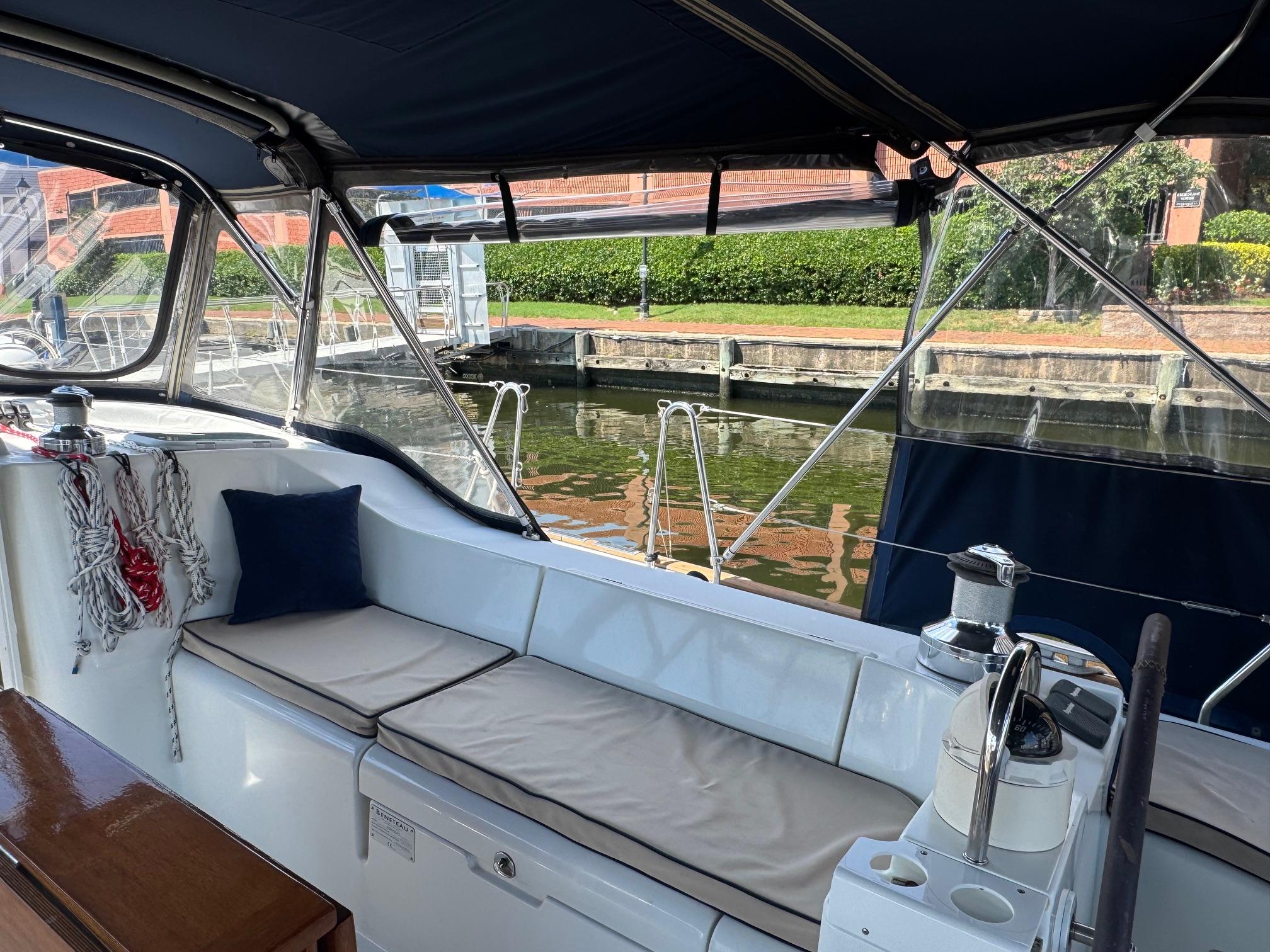 Yacht Photos Pics