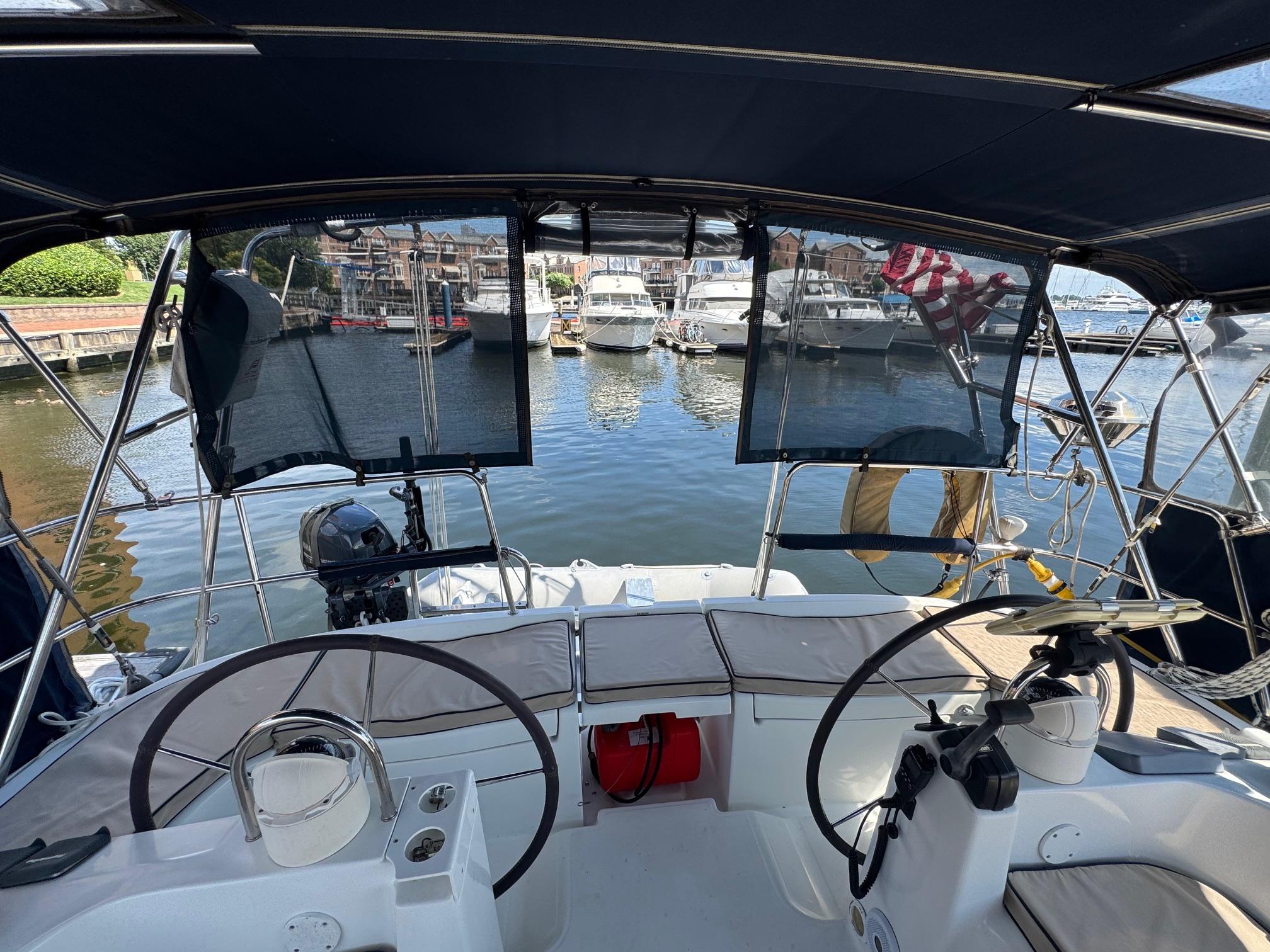 Yacht Photos Pics