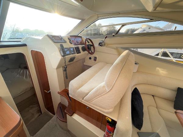 2004 Sealine F34
