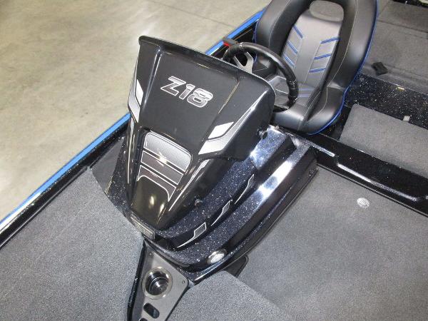 2022 Nitro boat for sale, model of the boat is Z18 Pro & Image # 24 of 44
