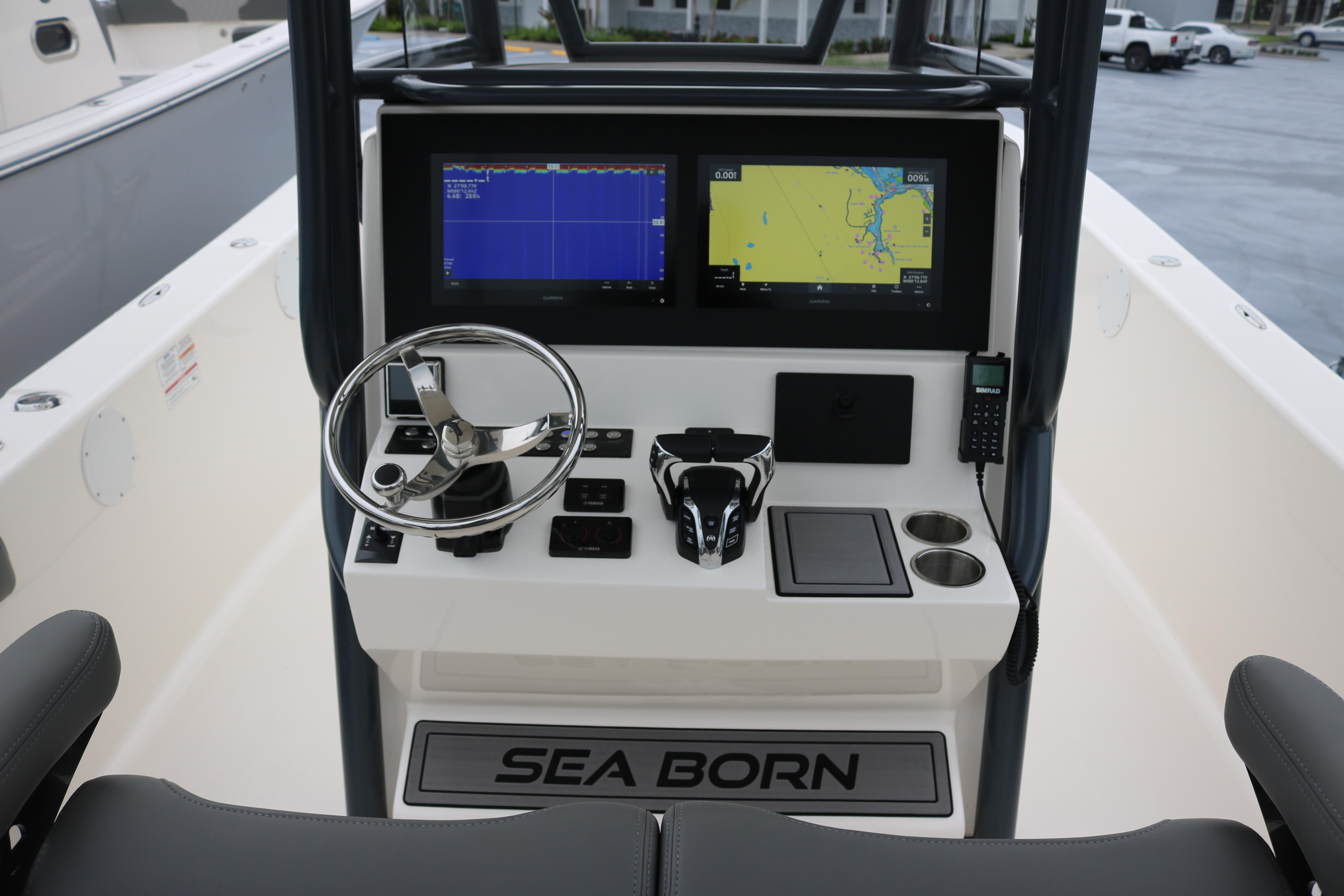 2024-sea-born-lx-26-power-9826368-20250604074936134-1_XLARGE