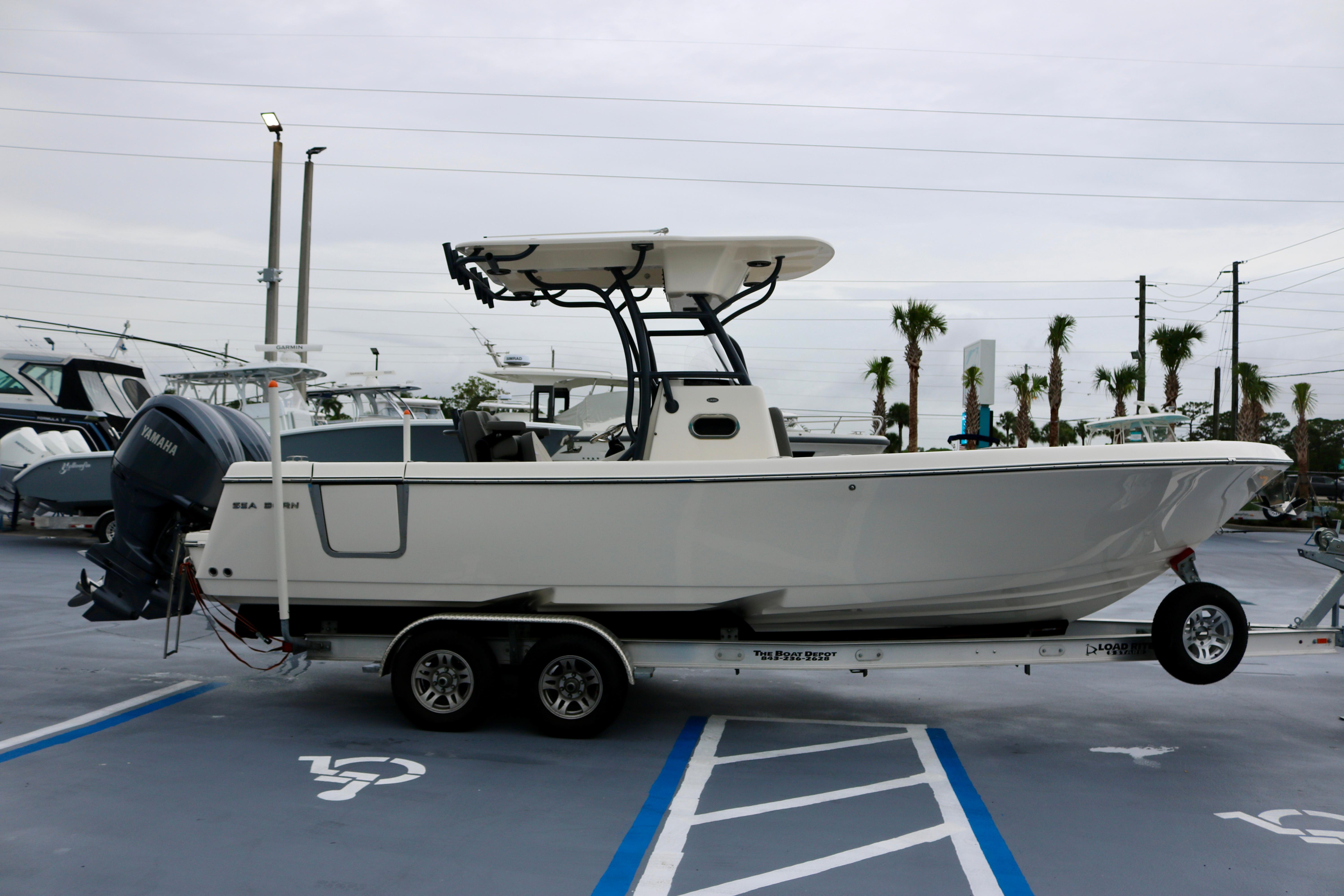2024-sea-born-lx-26-power-9826368-20250604075022128-1_XLARGE