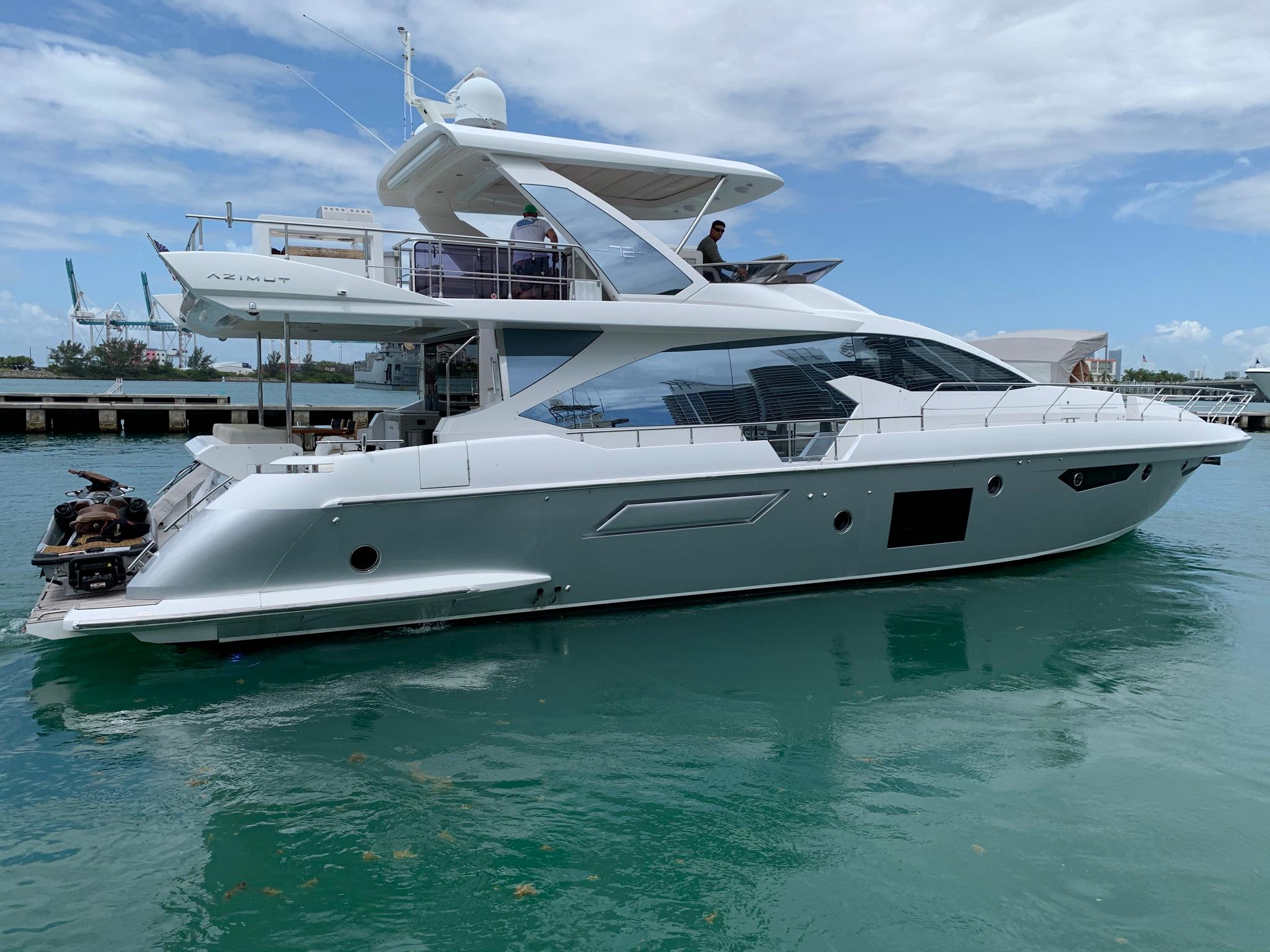 azimut 72 foot yacht price