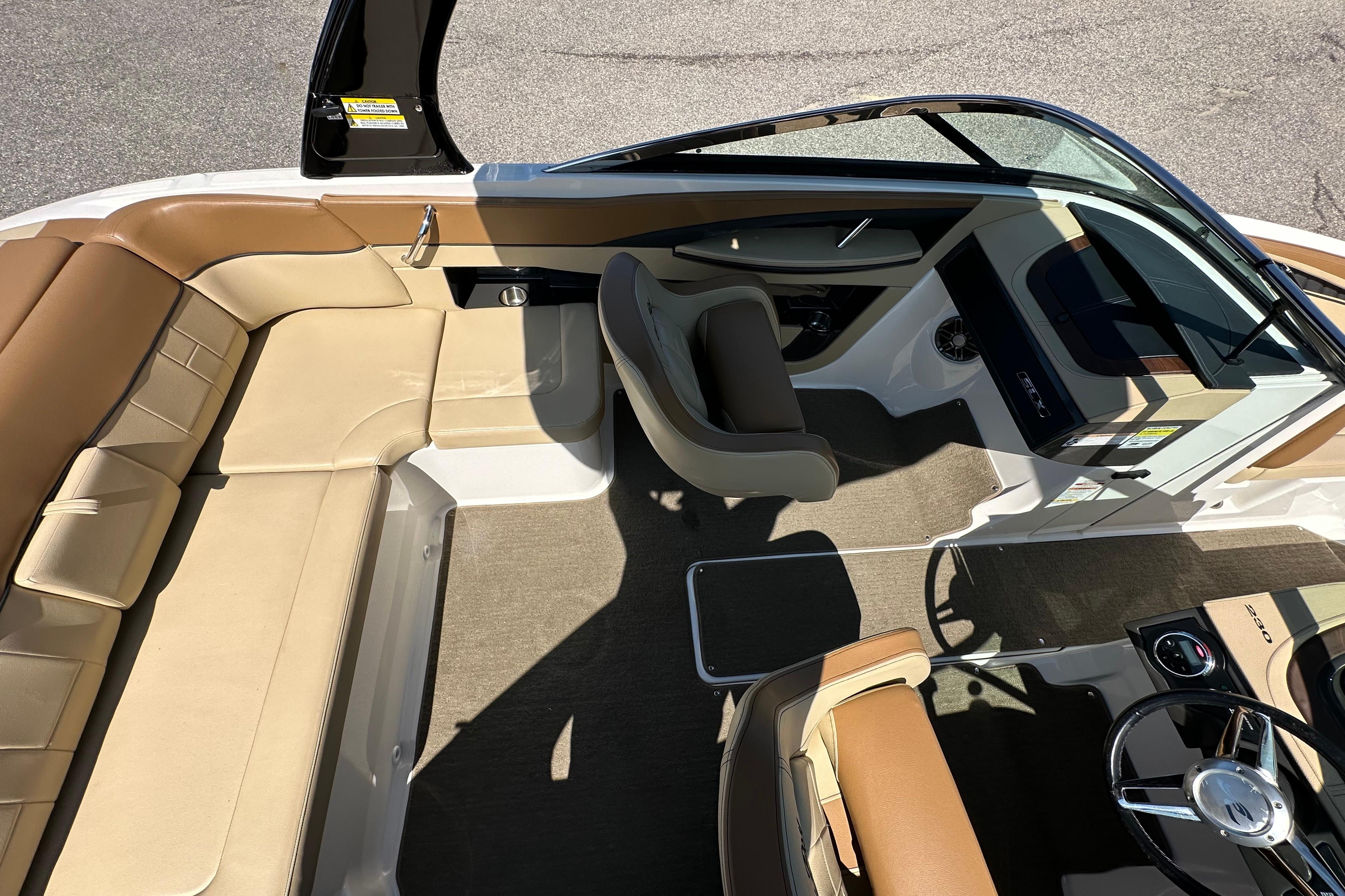 Boat image 11