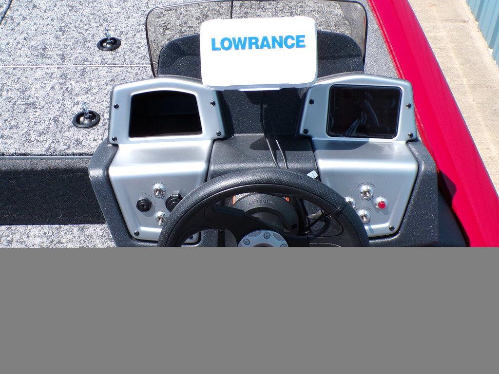 2025 Tracker Pro Team 175 TF® boat dashboard with Lowrance electronics.