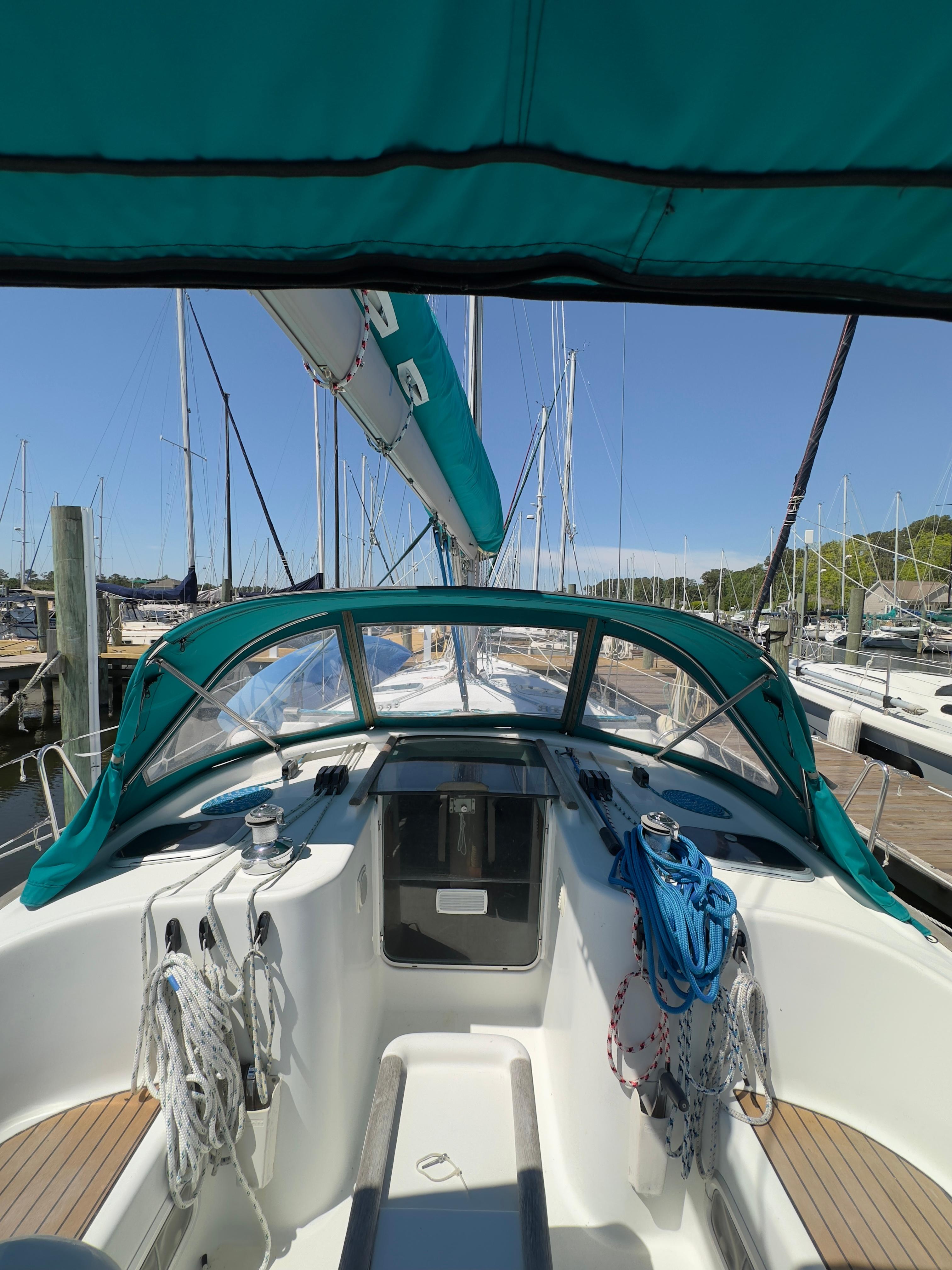 Yacht Photos Pics