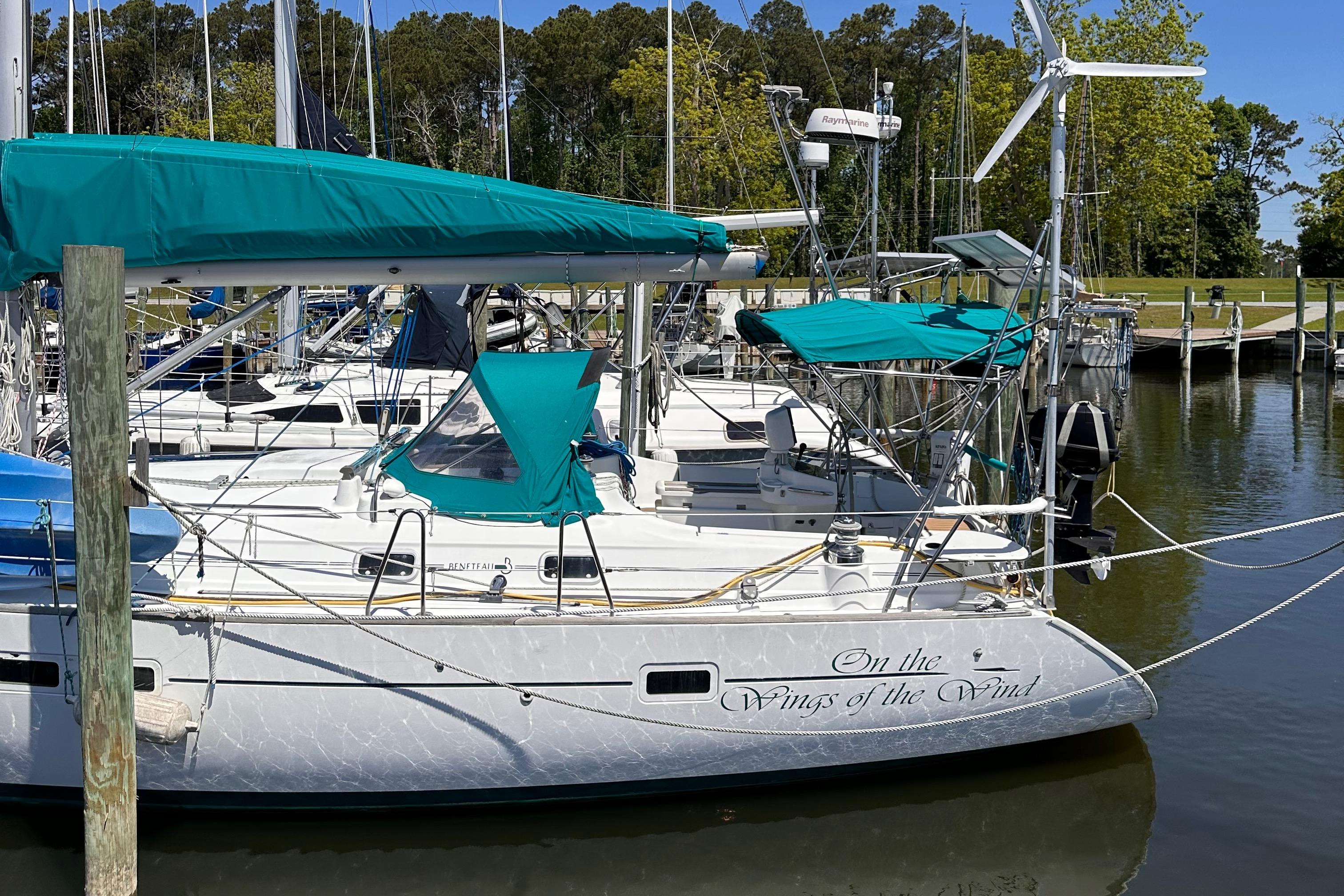 Yacht Photos Pics