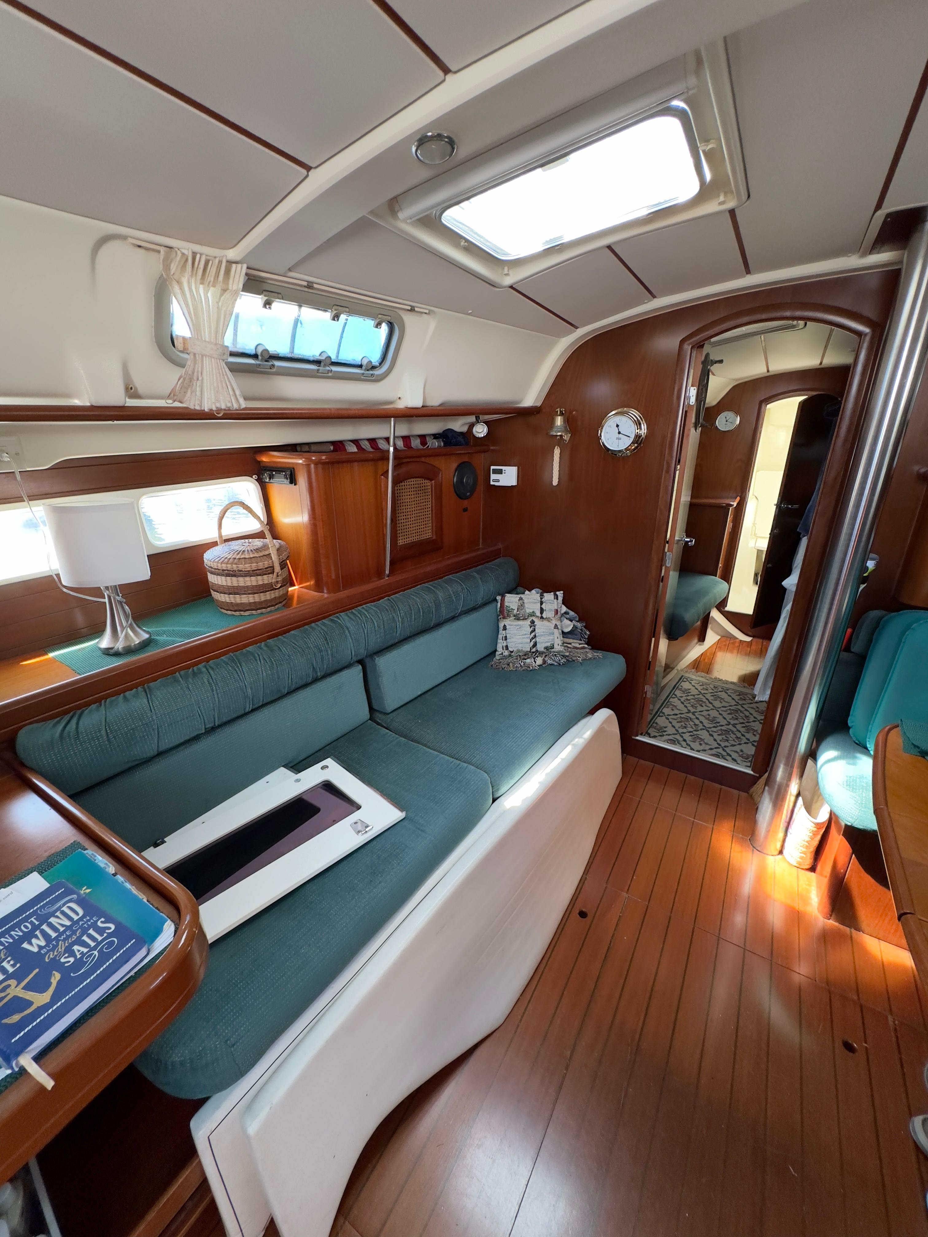 Yacht Photos Pics