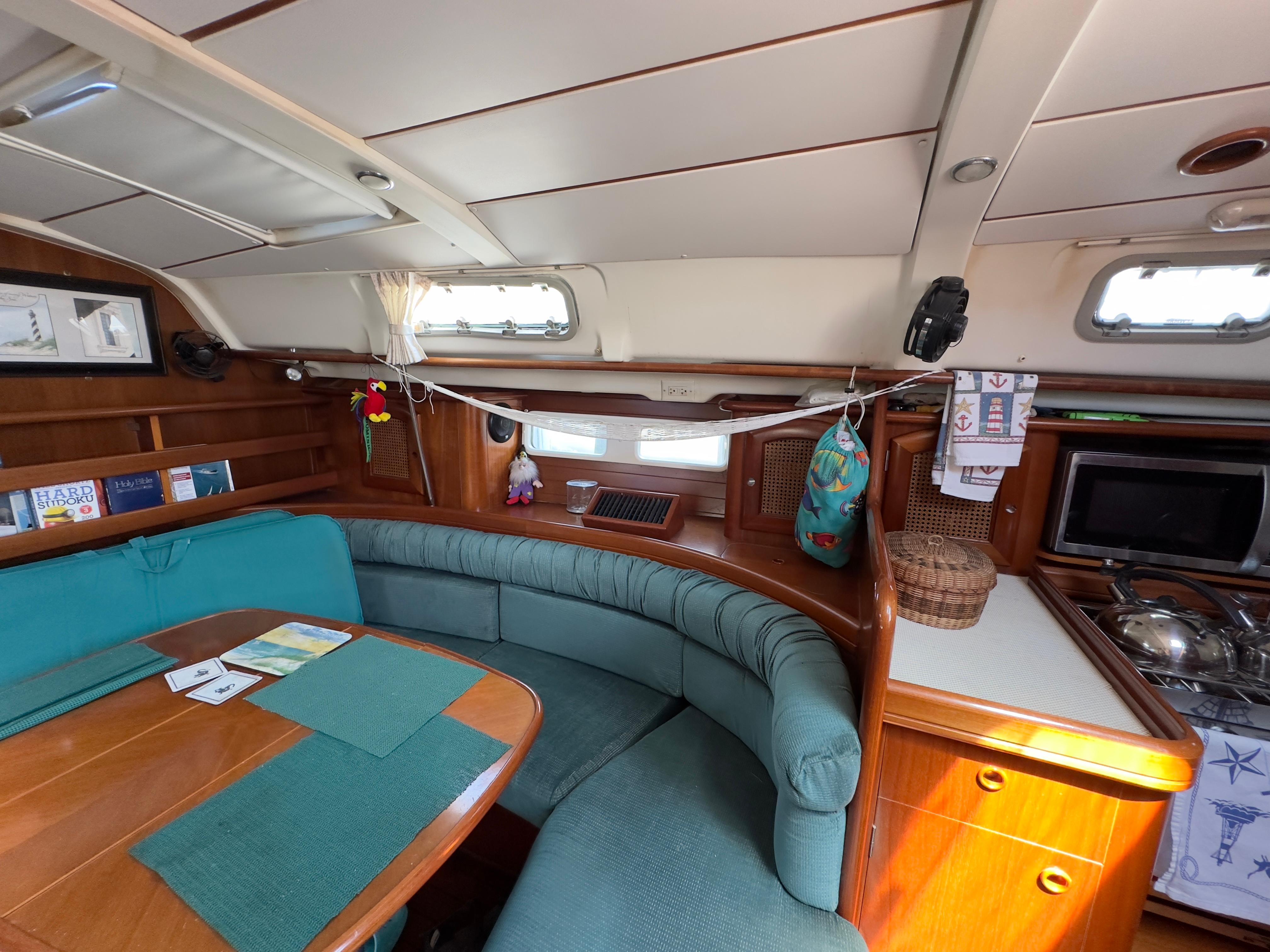 Yacht Photos Pics
