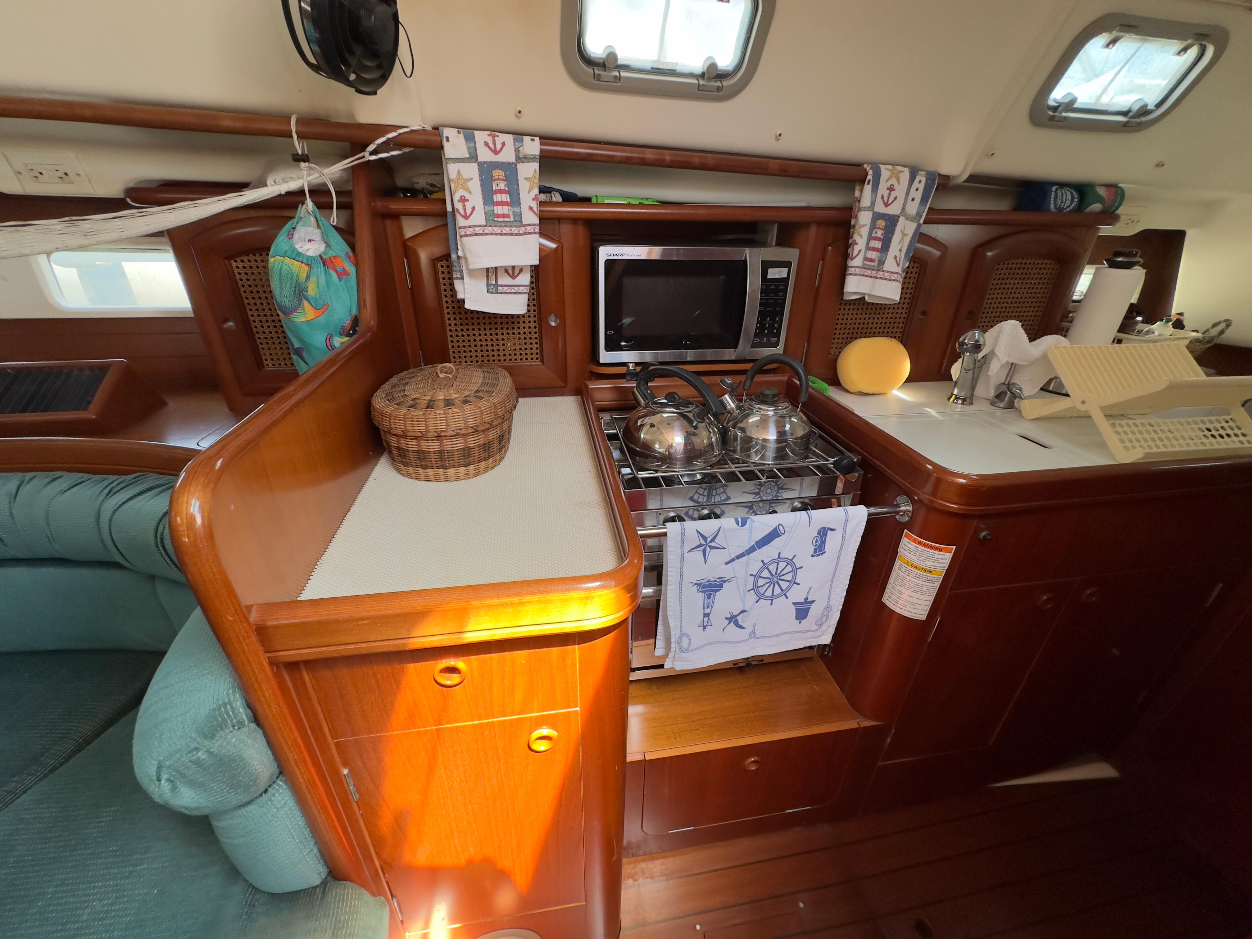 Yacht Photos Pics