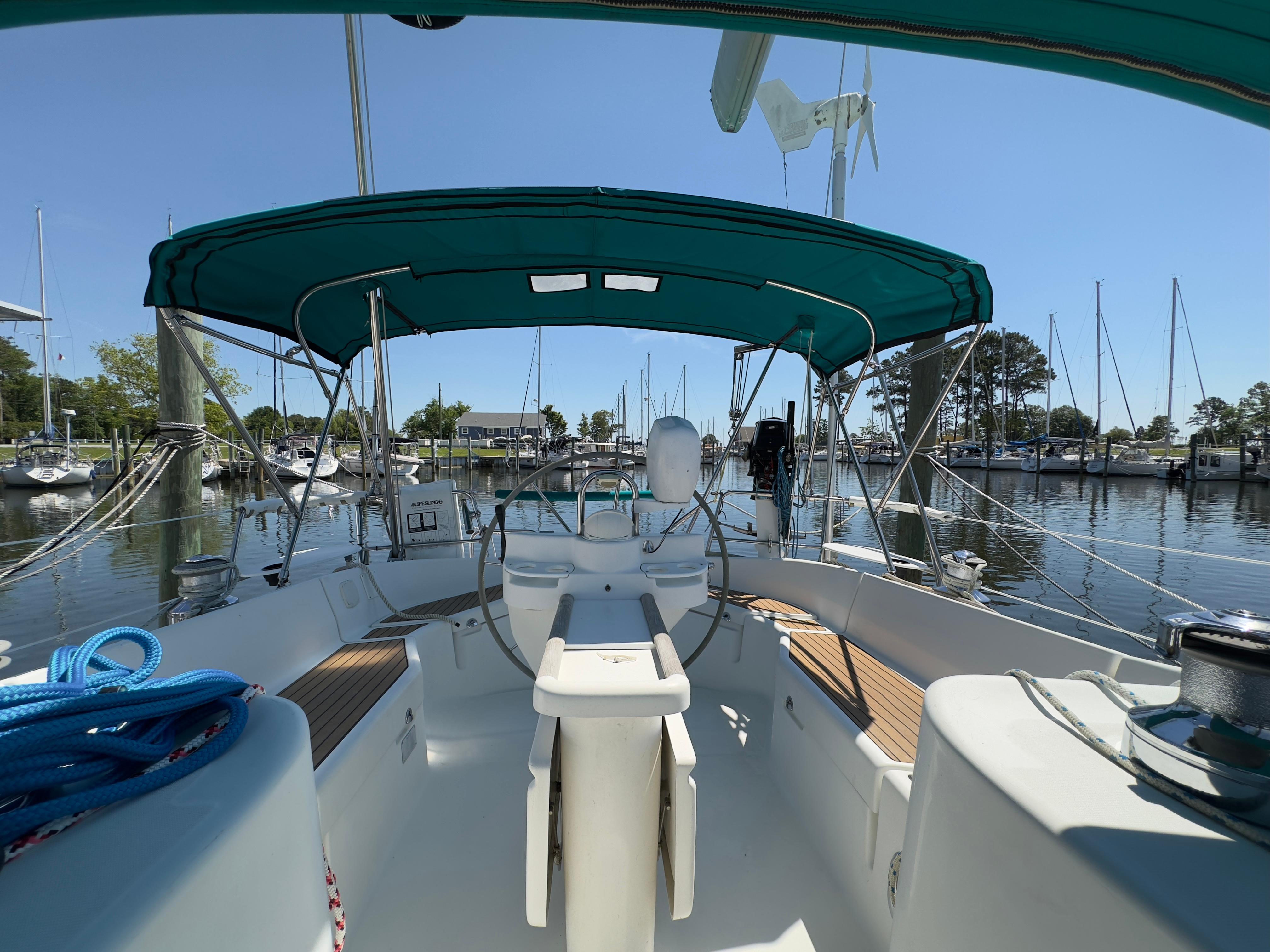 Yacht Photos Pics