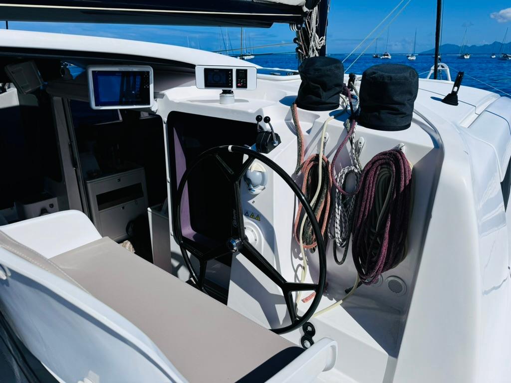 2022 Outremer 5X - image 42