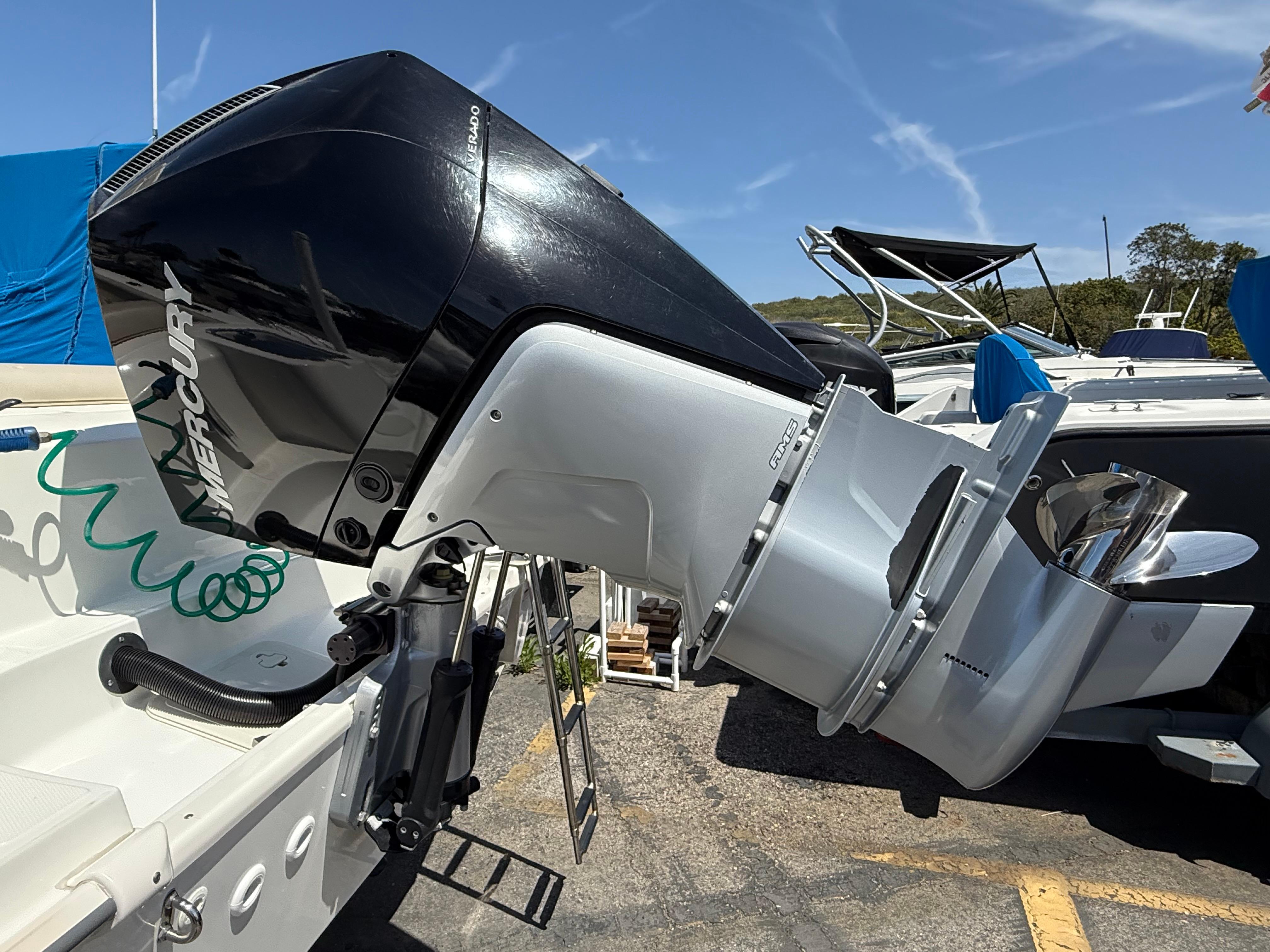 2019 Boston Whaler 230 Outrage #TBRL0188 inventory image at Sun Country Marine Group, Newport Beach 2019 Boston Whaler 230 Outrage #TBRL0188 inventory image at Sun Country Marine Group, Newport Beach