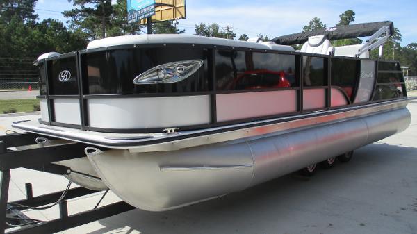 2021 Bentley boat for sale, model of the boat is Elite 223 Swingback Full Tube & Image # 2 of 60