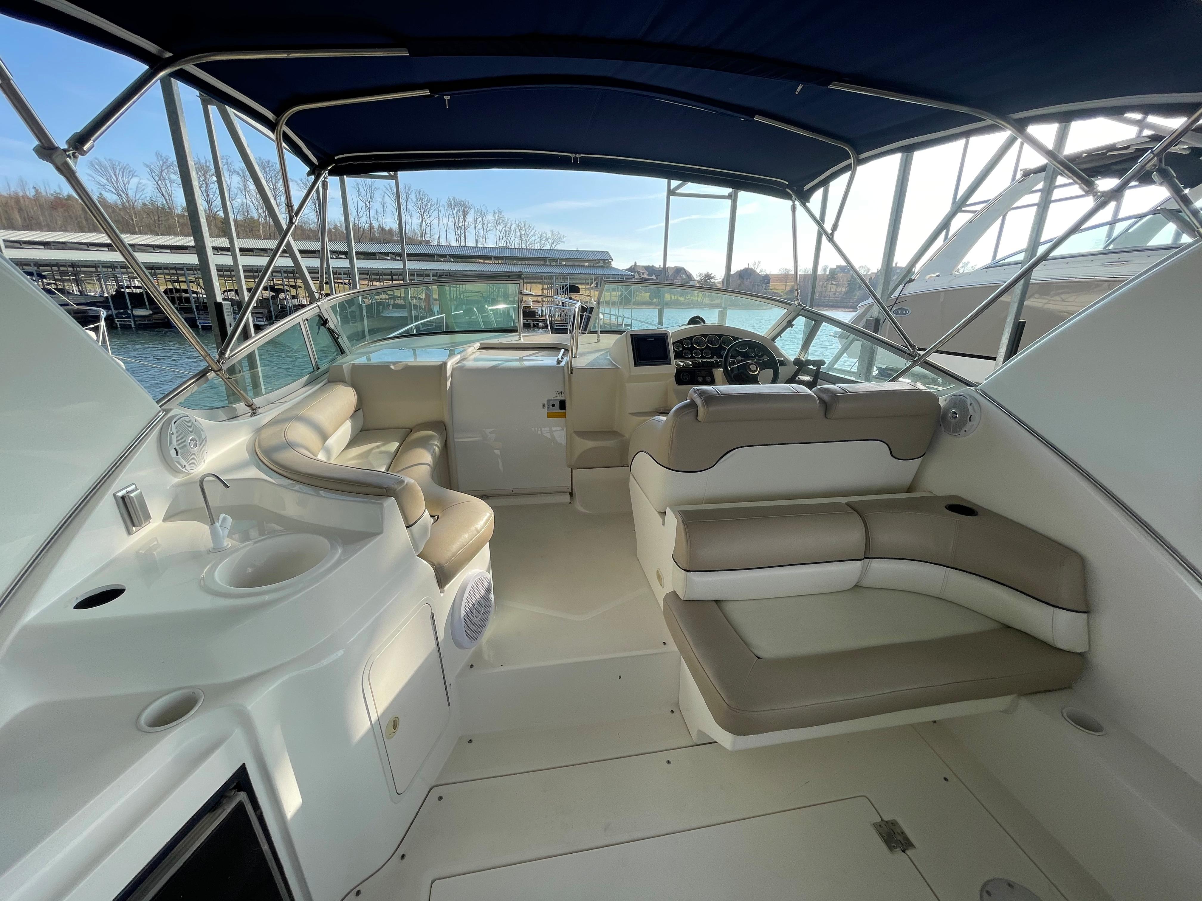 1999 cruisers yachts 3375 esprit