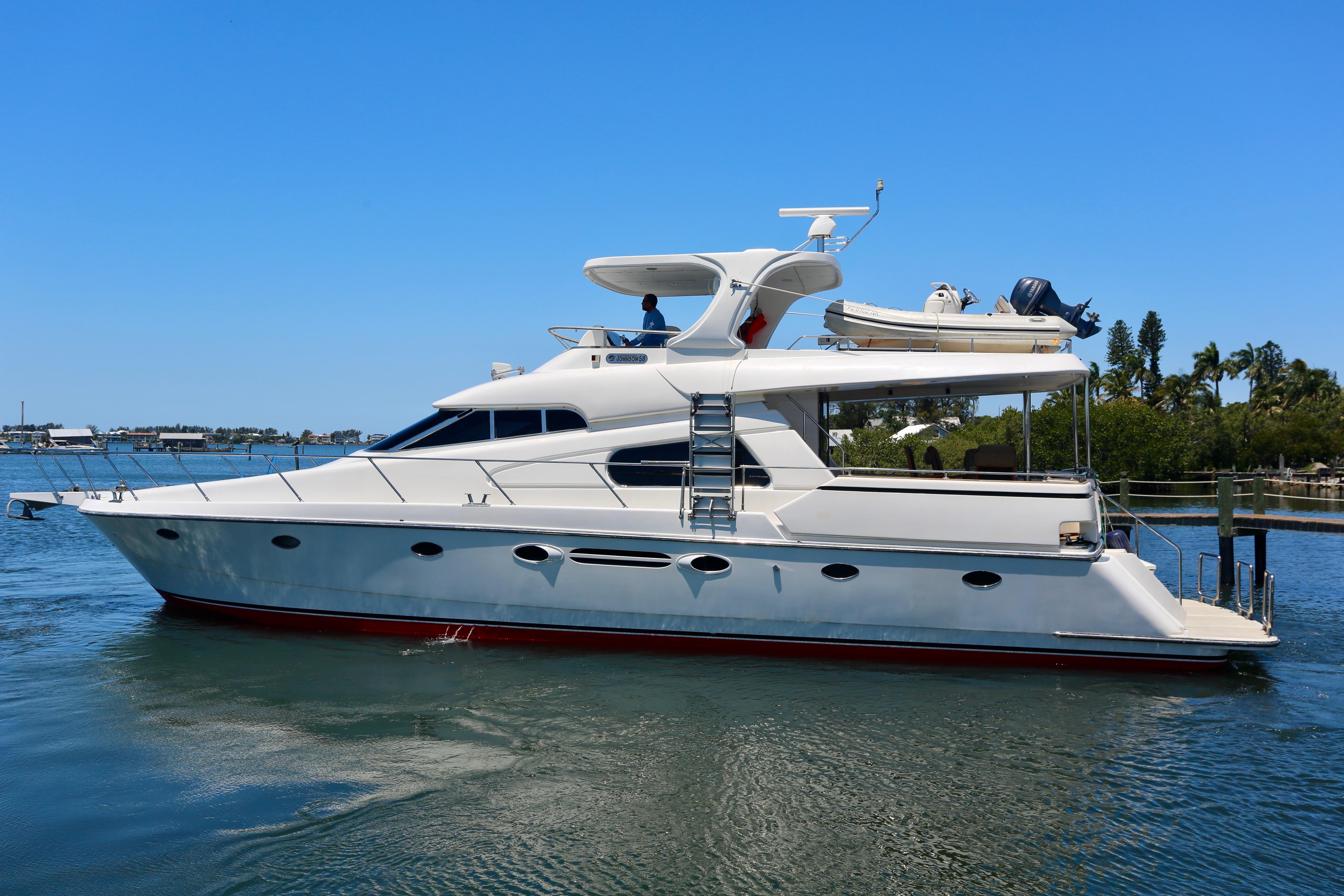 off the hook yacht sales wilmington