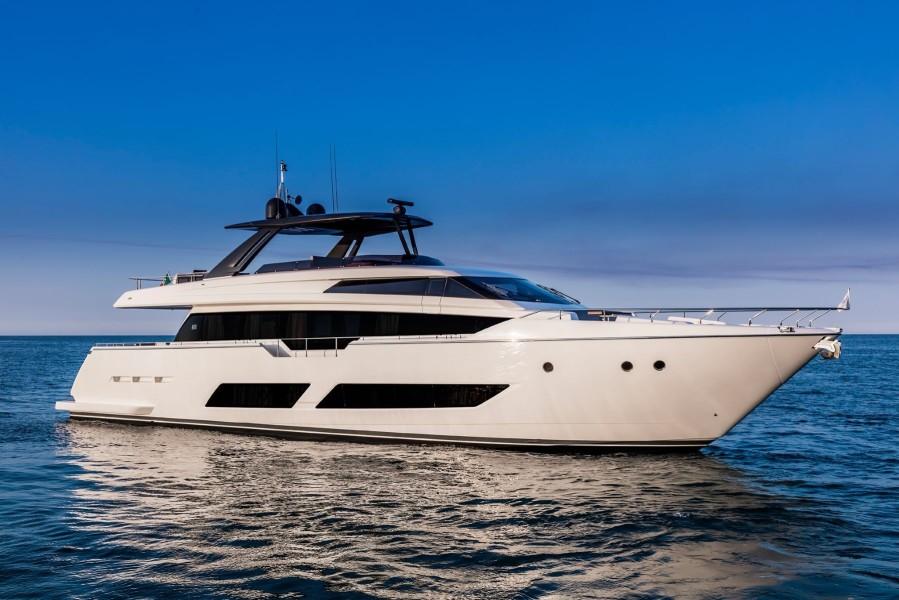 Ferretti Yachts 85 Motor Yacht-Profile