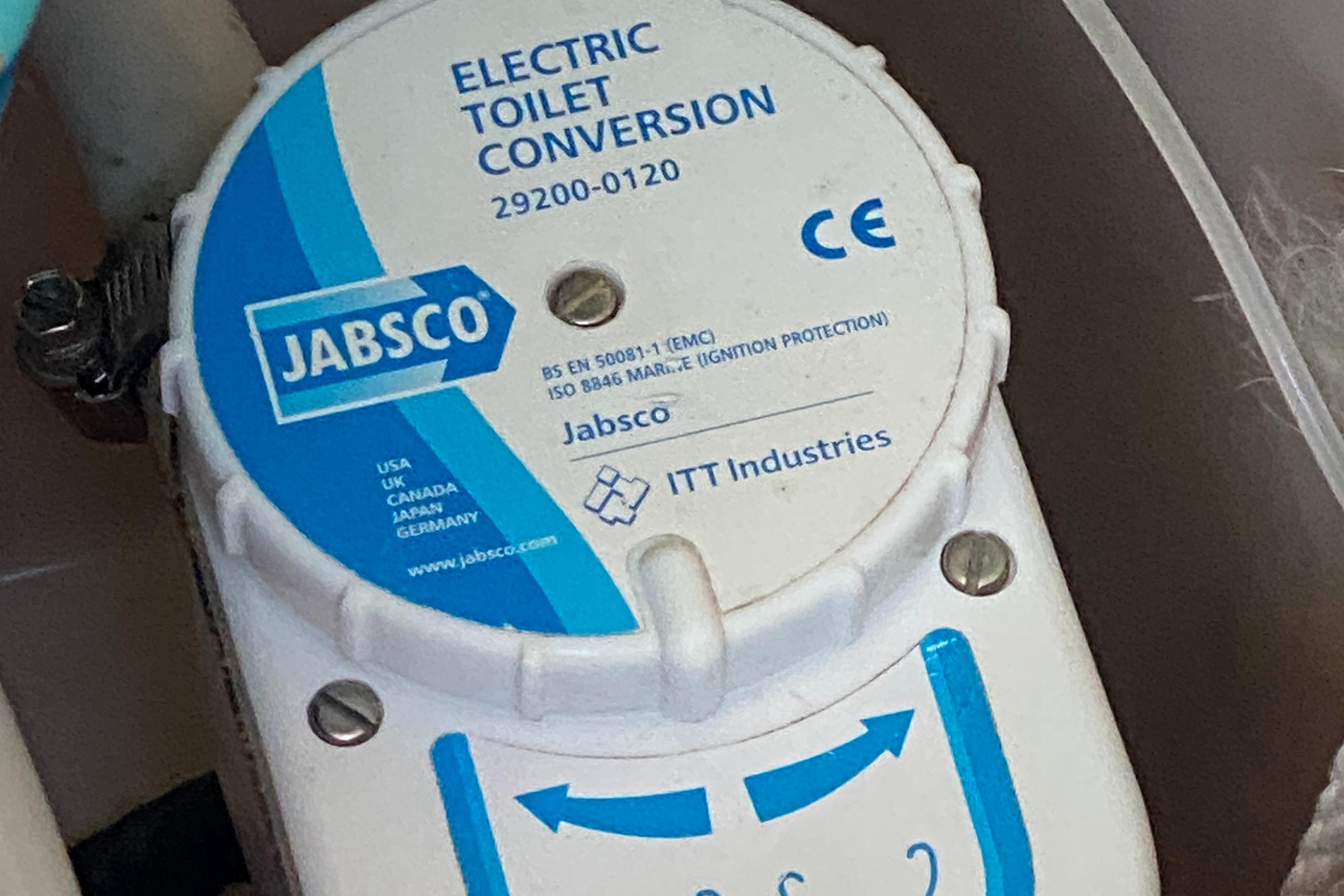 Grady-White 28 No Name - Jabsco Electric Head Conversion